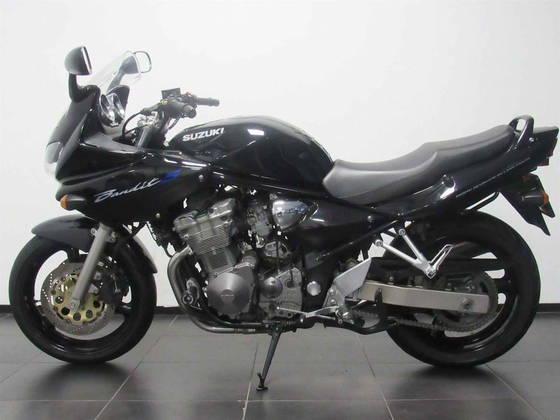 Suzuki GSF 600 S BANDIT - 4/7