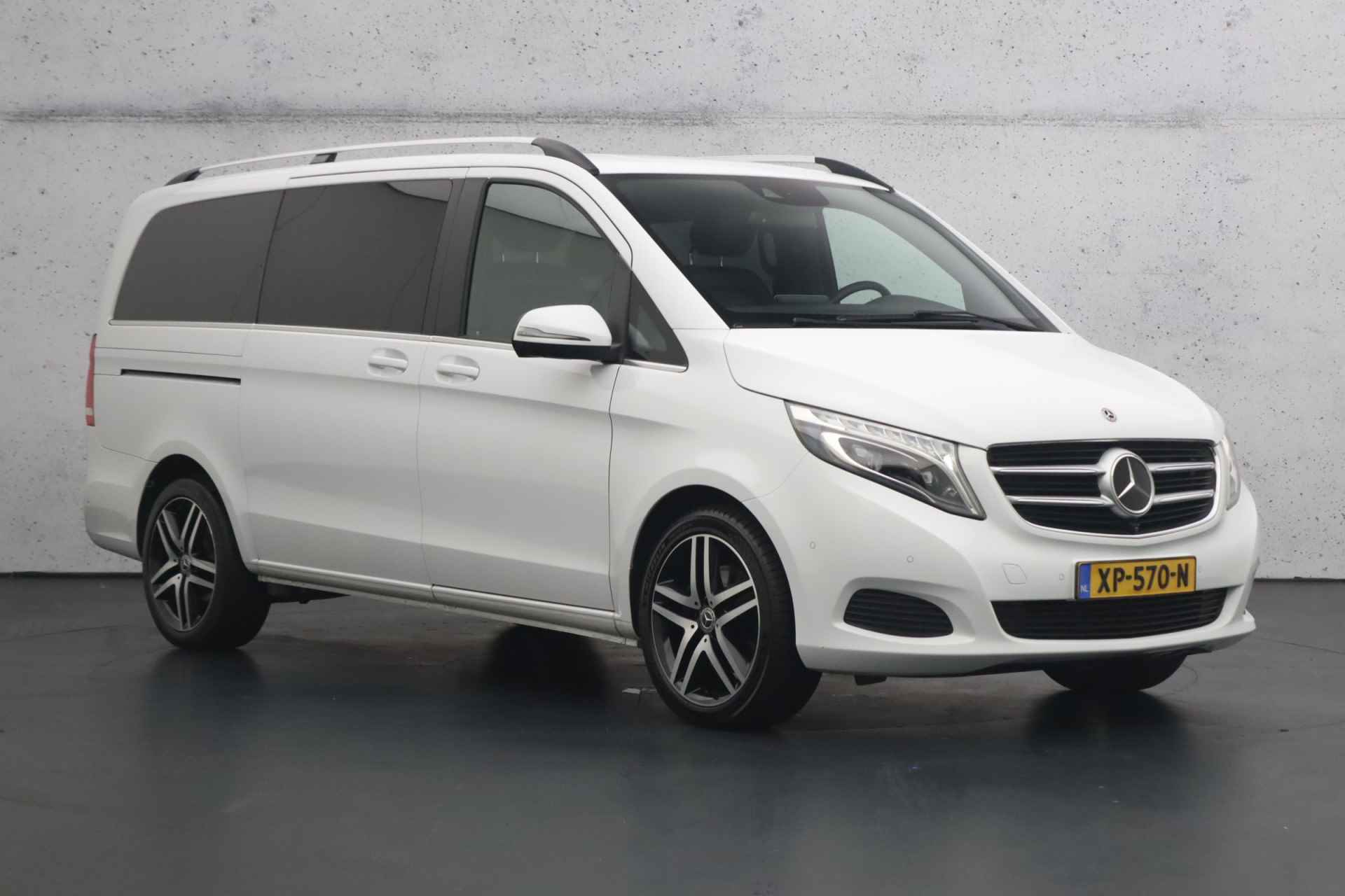 Mercedes-Benz V-Klasse 250d Lang Avantgarde Edition | 8 persoons | Lederen bekleding | LED koplampen | Camera - 25/33