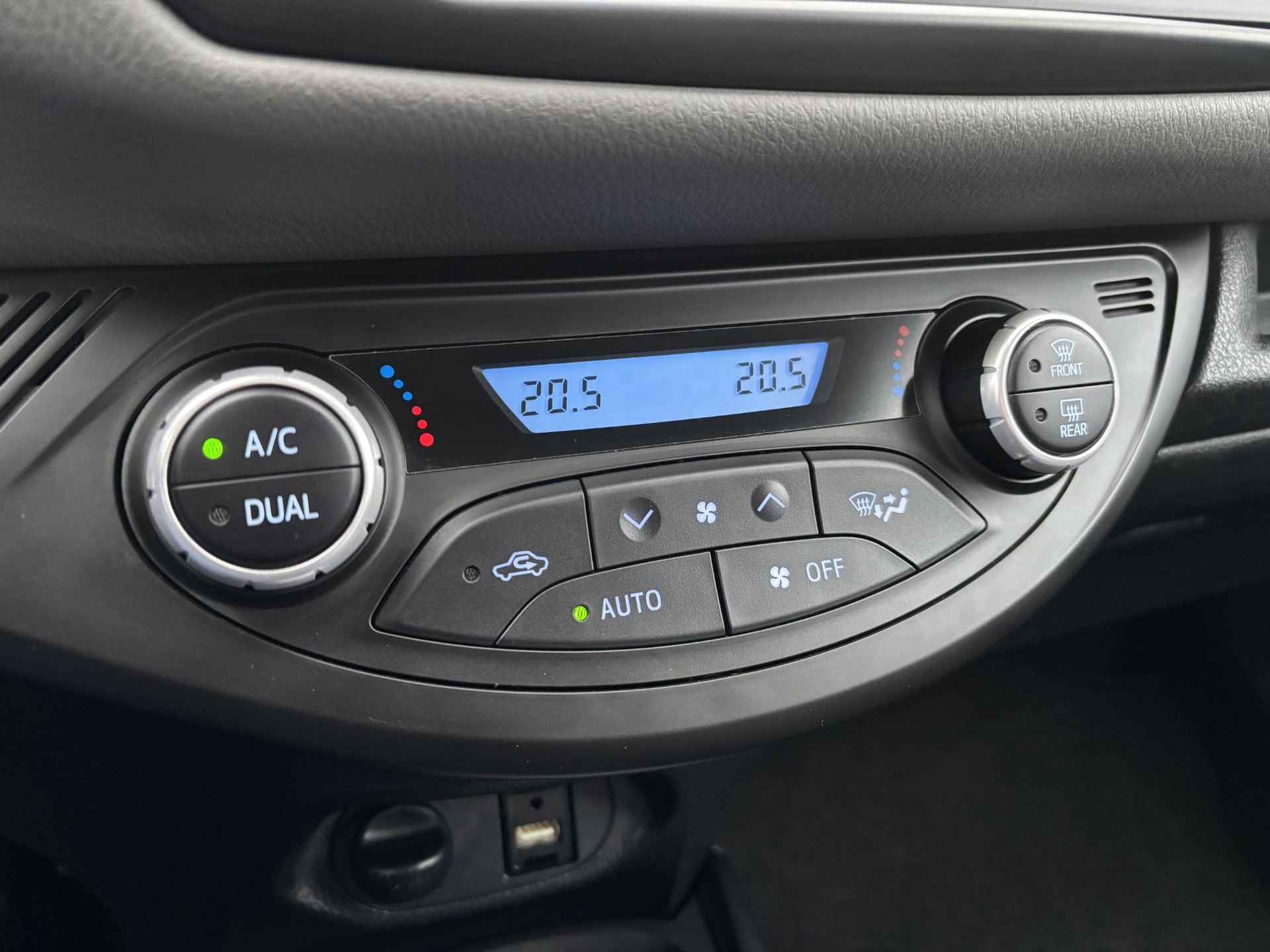 Toyota Yaris 1.5 Hybrid Dynamic | Fietsensteun Apple CarPlay - 13/23