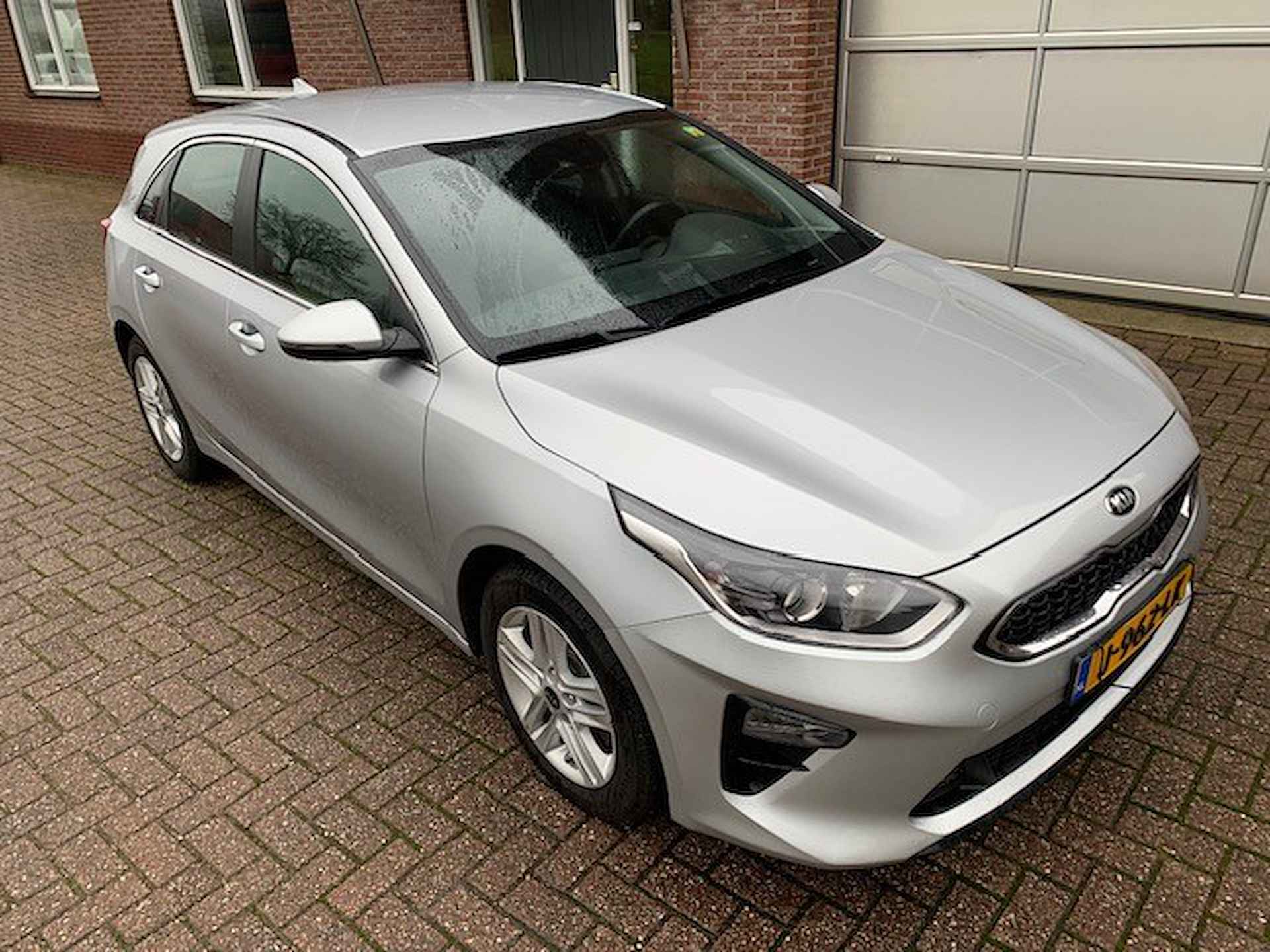 Kia Ceed 1.0 T-GDi DynamicLine camara / navigatie - 6/26