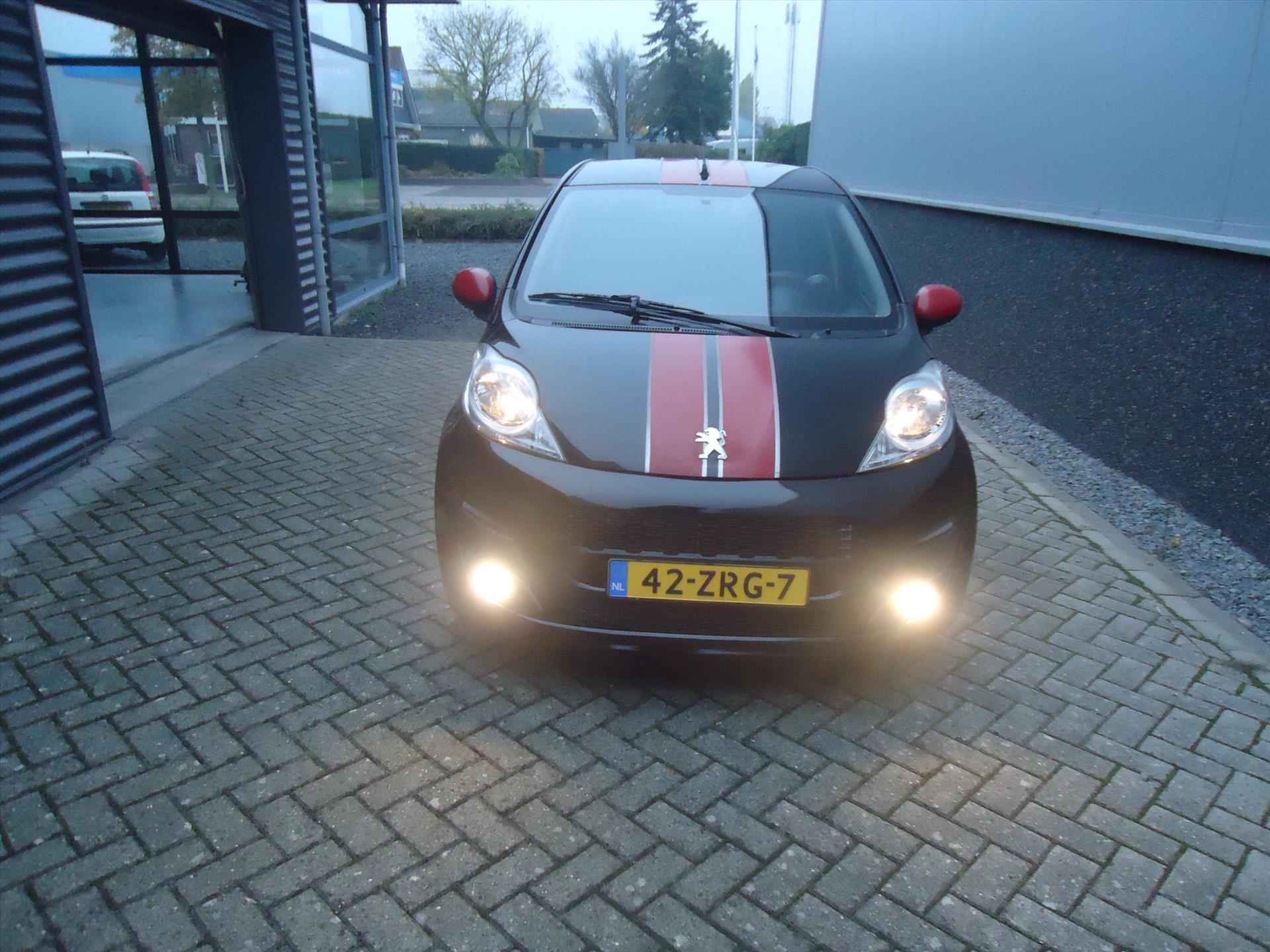 PEUGEOT 107 1.0 68PK 5D Active - 12/22