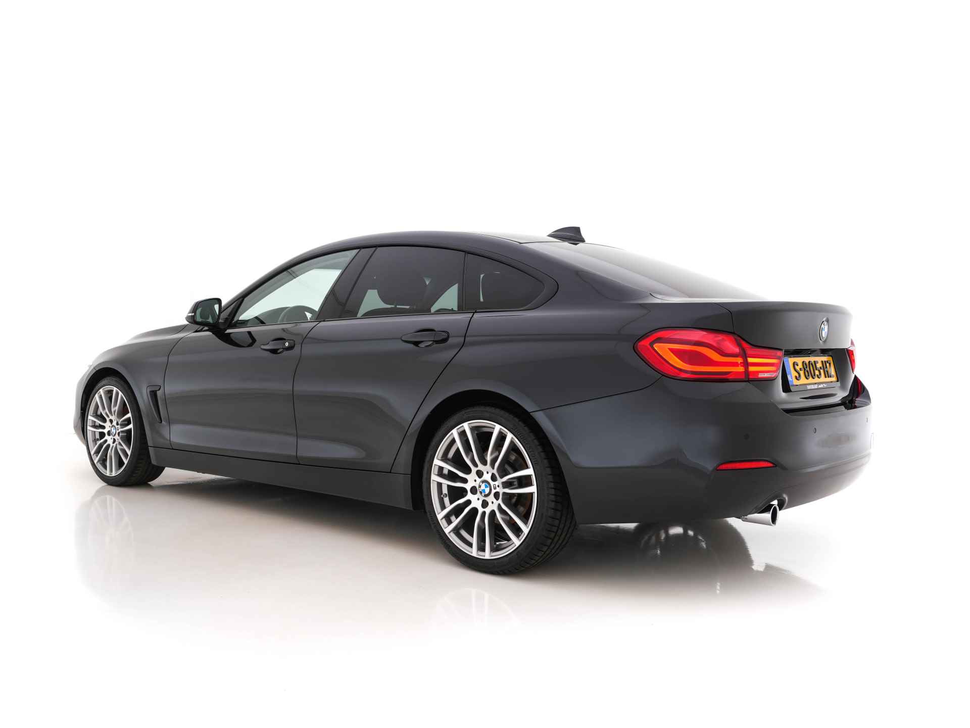 BMW 4 Serie Gran Coupé 418d High Executive *VOLLEDER | LED-LIGHTS | NAVI-FULLMAP | ECC | PDC | CRUISE | SPORT-SEATS | 19''ALU* - 4/33