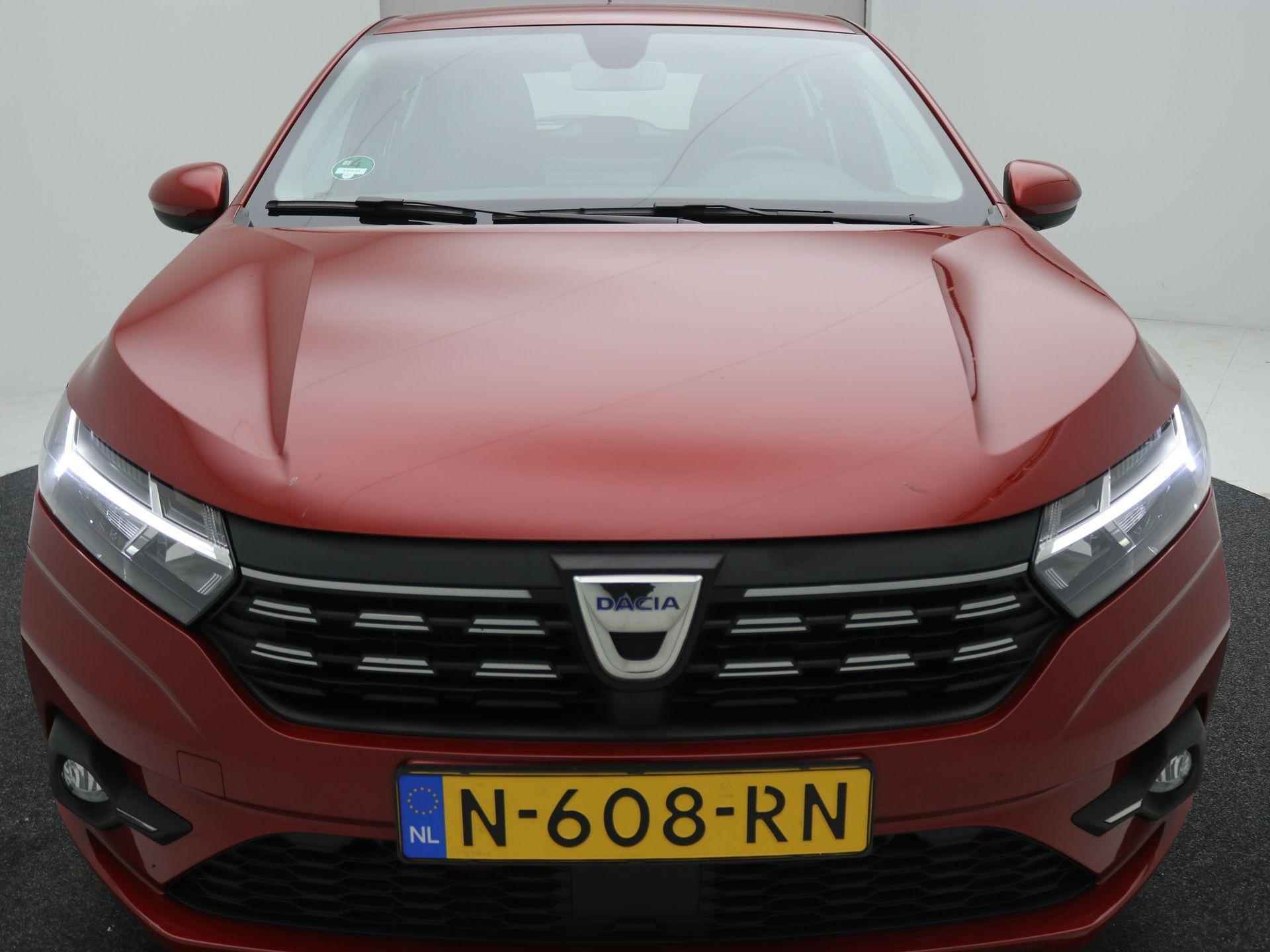 Dacia Sandero 1.0 TCe 100 Bi-Fuel Comfort LPG / Trekhaak / Navigatie / LPG-G3 / Cruise Control / Airco / Parkeersensoren achter / Trekgewicht 1100KG / 1ste Eigenaar / Historie aanwezig / - 46/52