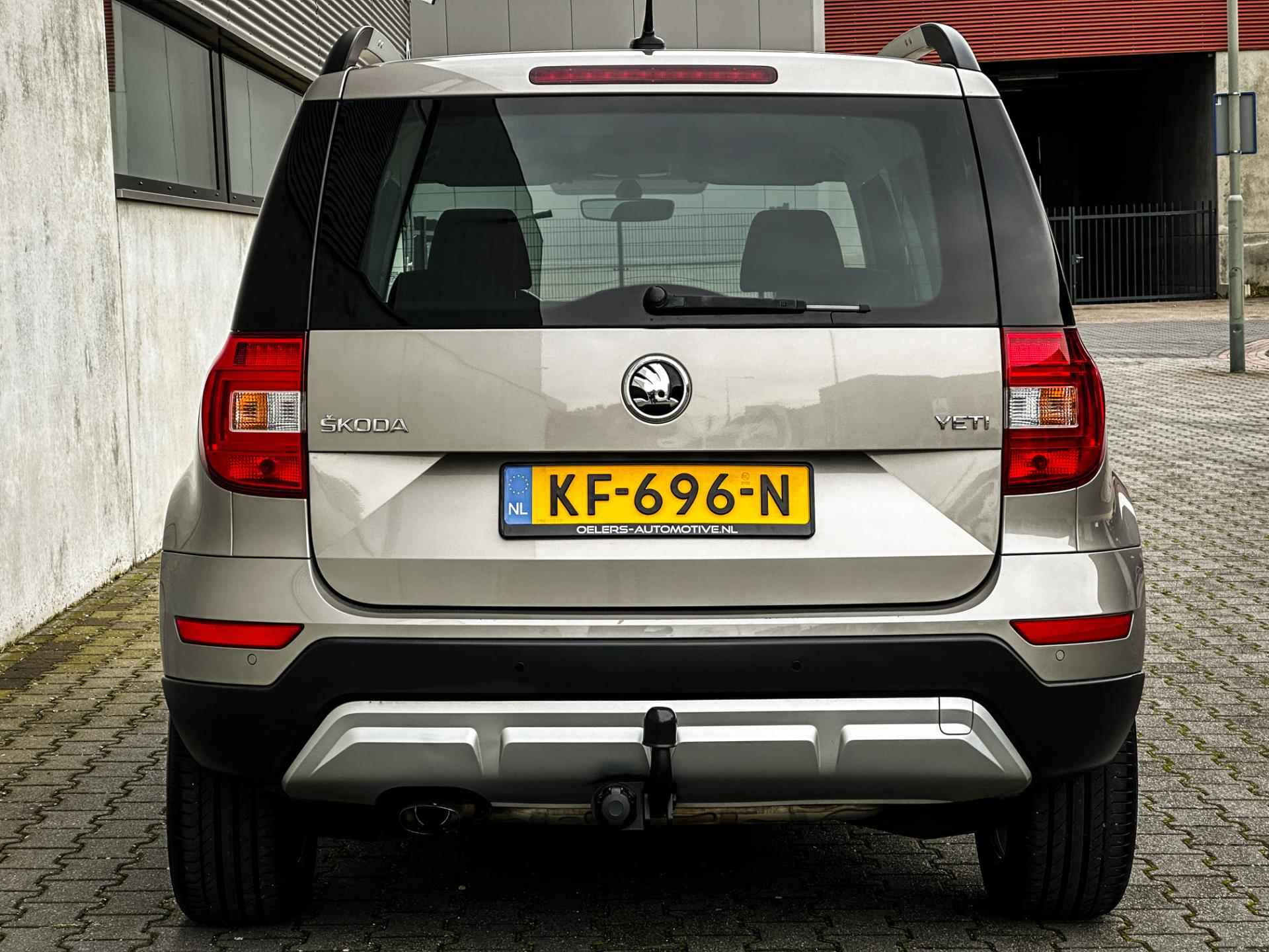 Skoda Yeti Outdoor 1.2 TSI JOY | Clima | Cruise | Navi | Trekhaak | PDC | Org. NL! | 1 eigenaar | - 18/43