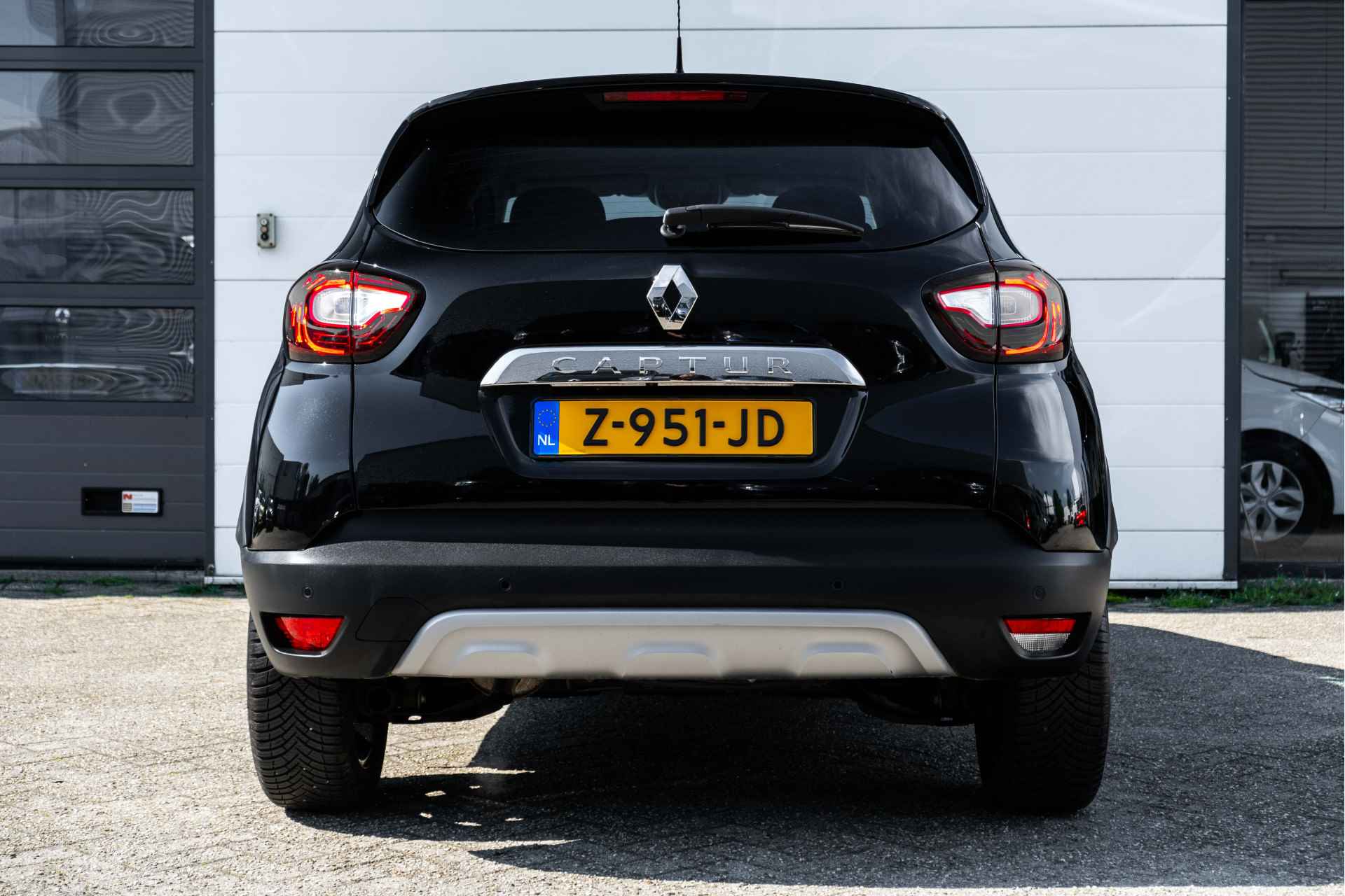 Renault Captur 1.2 120 PK TCe Intens | Automaat | Stoelverwarming | Camera achter | Navigatie | incl. Bovag rijklaarpakket met 12 maanden garantie | - 7/45