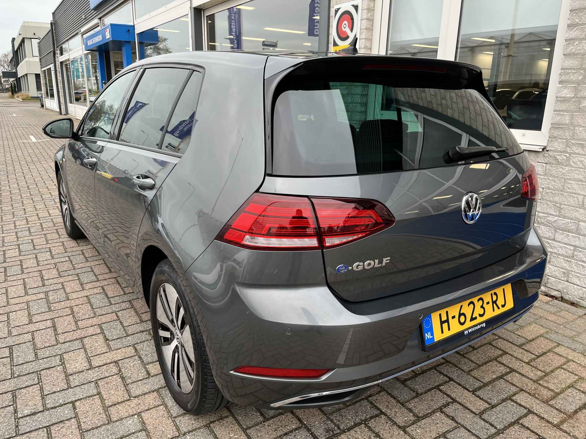 Volkswagen e-Golf E-DITION / WARMTEPOMP/ PARK. SENSOREN/ LED/ APP CONNECT/ ADAPT. CRUISE/ NAVI/ CLIMA/ 16" LMV - 6/39