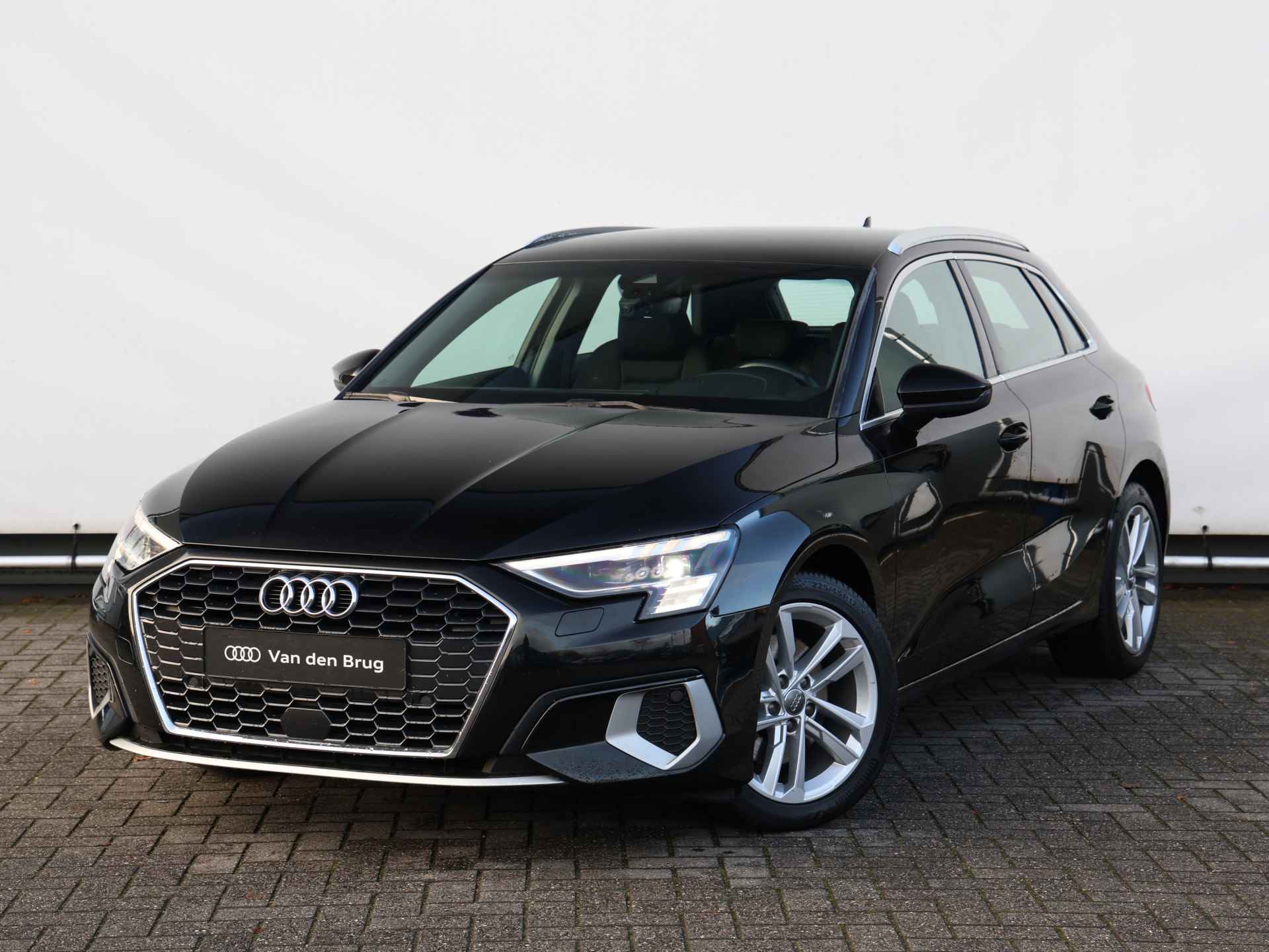 Audi A3 Sportback 35 TFSI Business edition 150pk | Matrix LED | B&O | Adaptive Cruise | Trekhaak | - 12/41