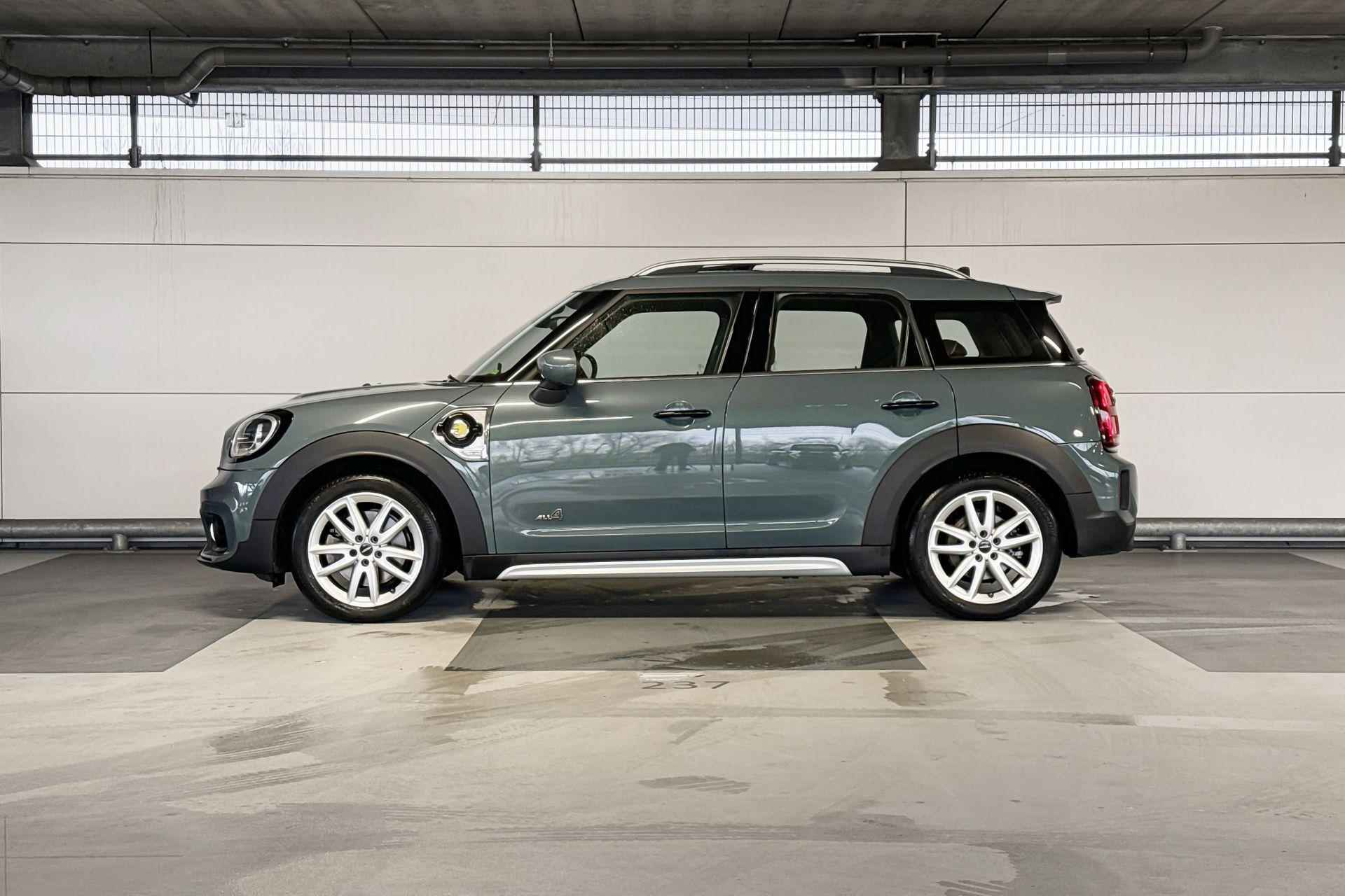 Mini Countryman Cooper S E ALL4 MINI Yours - 2/21