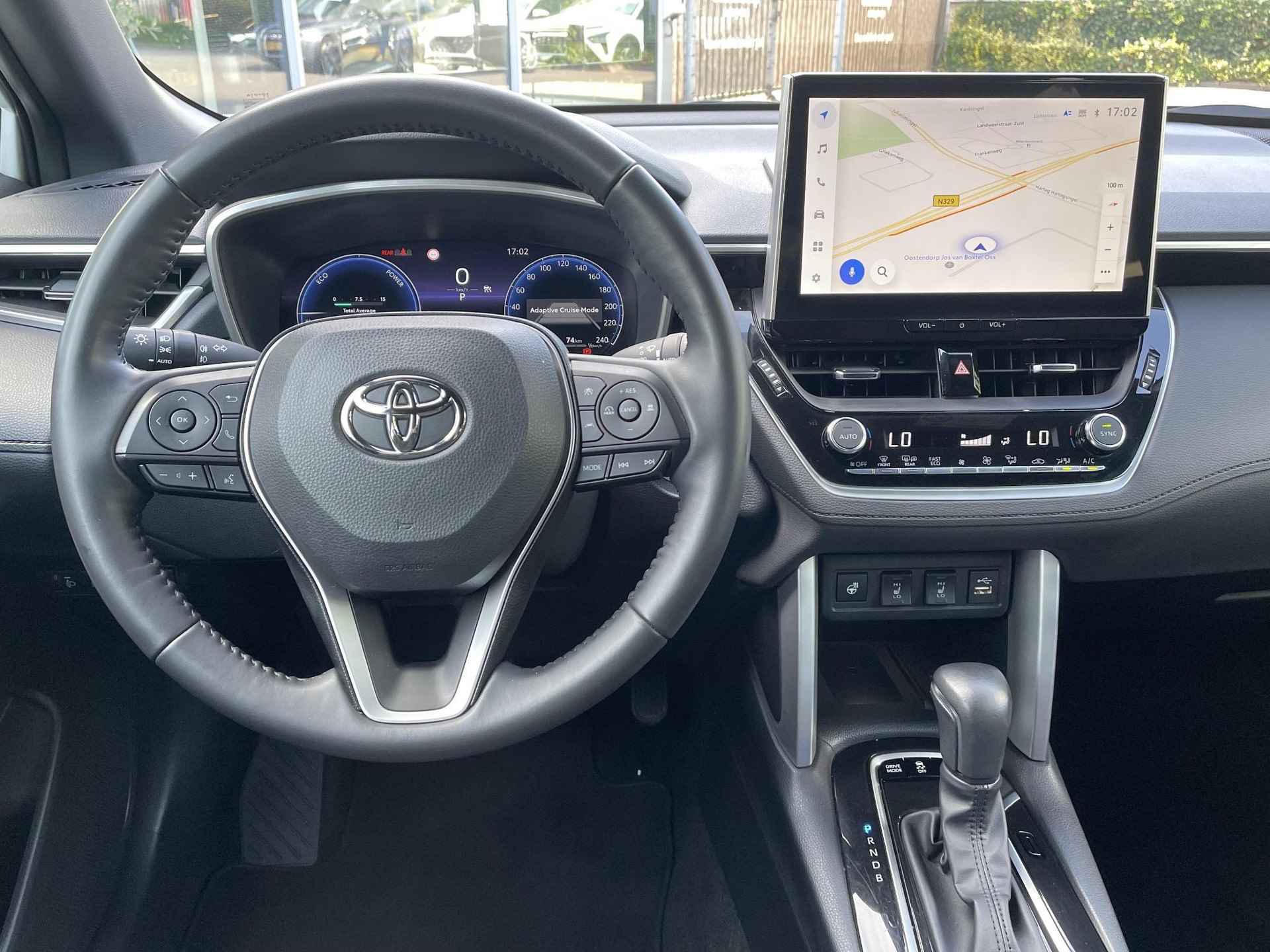 Toyota Corolla Cross 2.0 High Power Hybrid First Edition **DODE HOEK DETECTIE/ STUURVERWARMING/ STOELVERWARMING** - 20/39