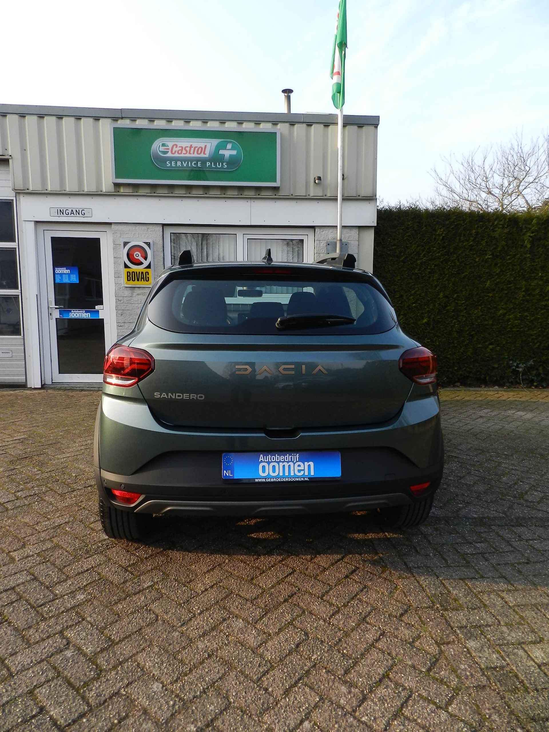 Dacia Sandero Stepway 1.0 TCe 100 ECO-G Up&Go - Cruise Control - Navigatie - AppleCarPlay/Android Auto - Park.Camera - Park.sens - Dodehoek detectie - Dealer Onderhouden - Orig.NL + NAP - Full LED koplampen - Climate Control - BTW AUTO - 4/27