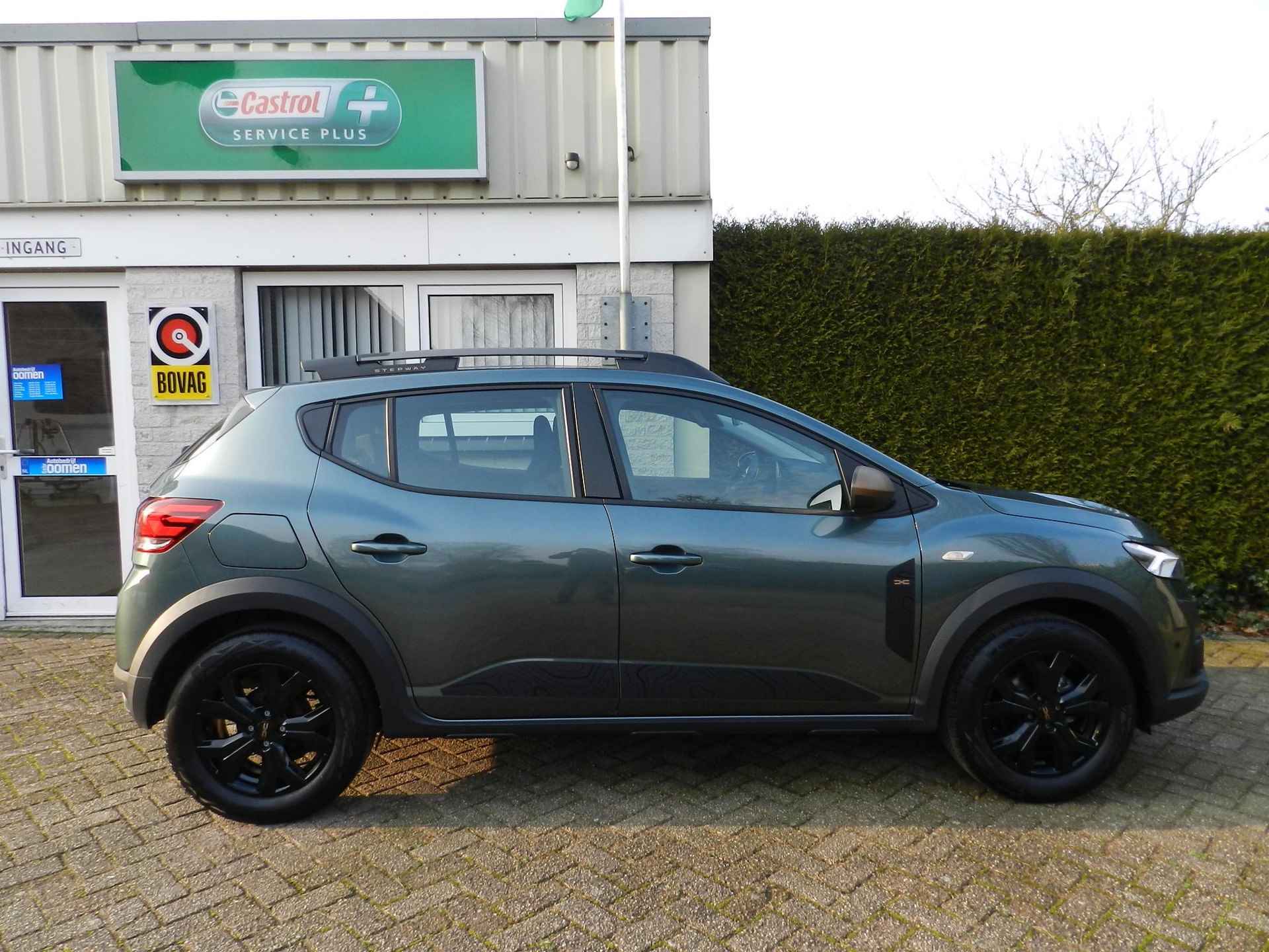 Dacia Sandero Stepway 1.0 TCe 100 ECO-G Up&Go - Cruise Control - Navigatie - AppleCarPlay/Android Auto - Park.Camera - Park.sens - Dodehoek detectie - Dealer Onderhouden - Orig.NL + NAP - Full LED koplampen - Climate Control - BTW AUTO - 6/27