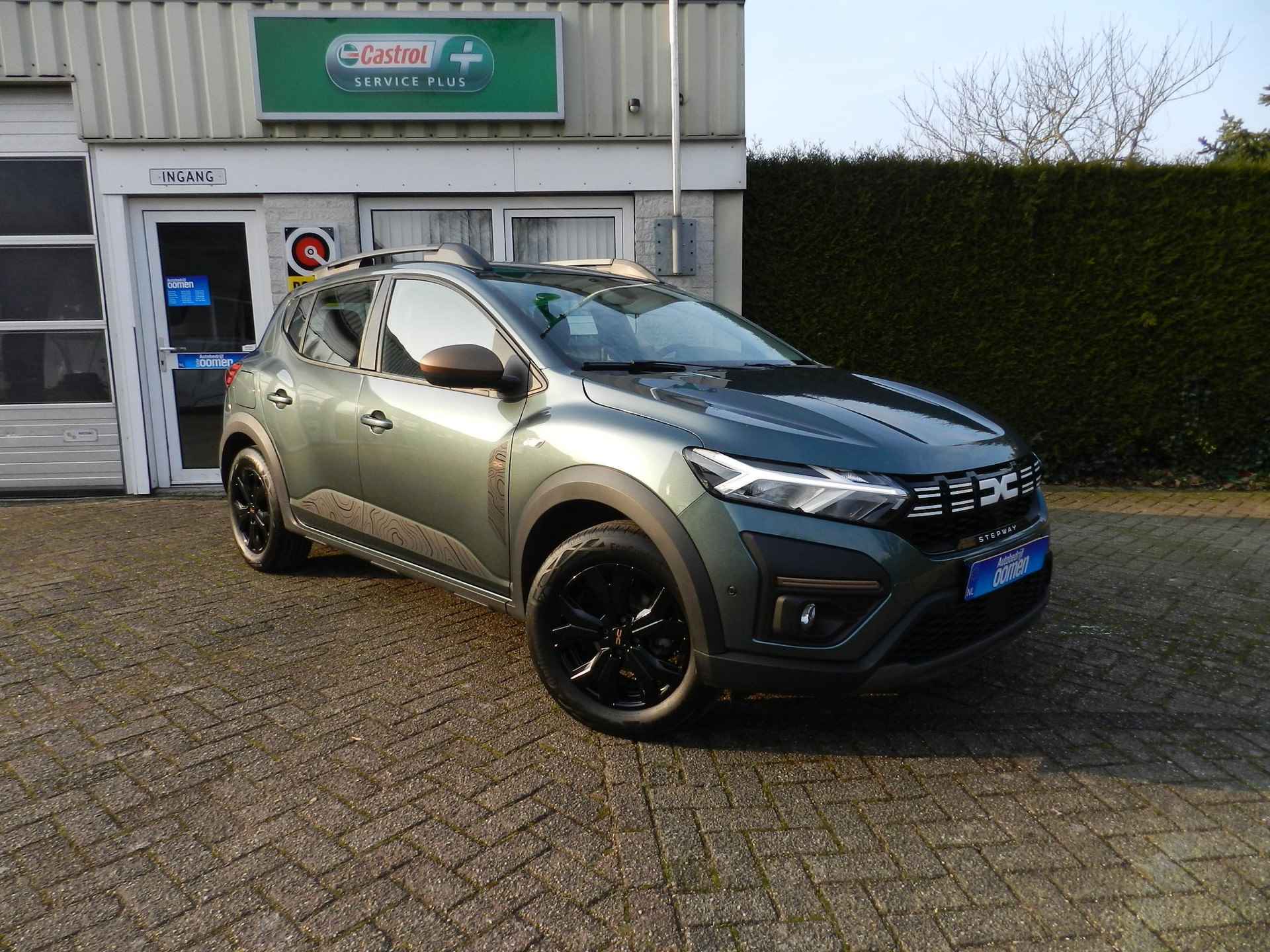 Dacia Sandero Stepway 1.0 TCe 100 ECO-G Up&Go - Cruise Control - Navigatie - AppleCarPlay/Android Auto - Park.Camera - Park.sens - Dodehoek detectie - Dealer Onderhouden - Orig.NL + NAP - Full LED koplampen - Climate Control - BTW AUTO - 7/27