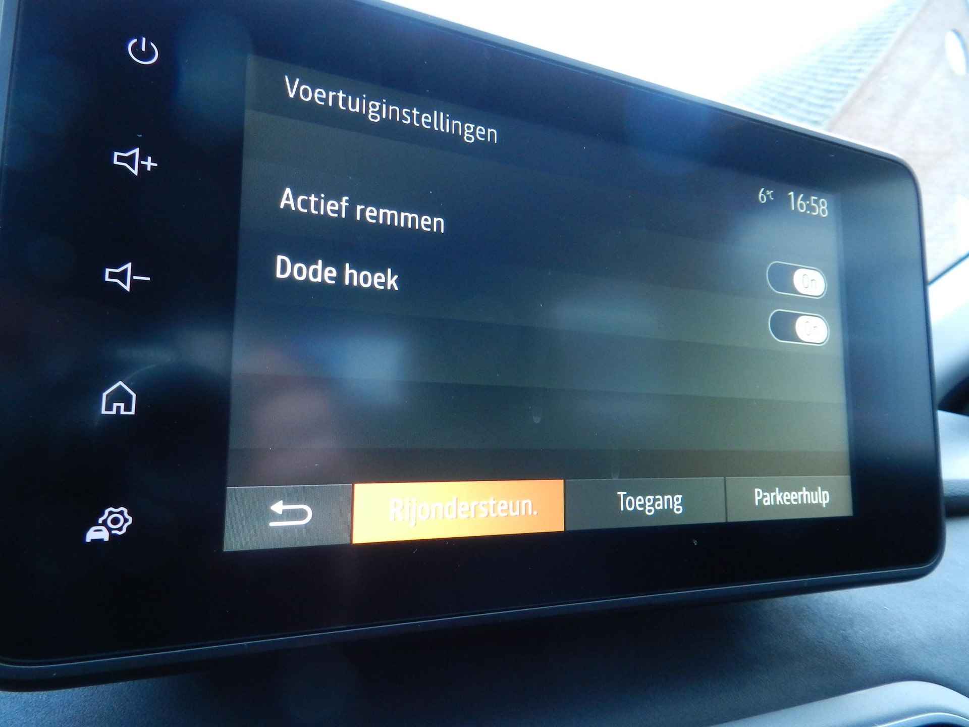 Dacia Sandero Stepway 1.0 TCe 100 ECO-G Up&Go - Cruise Control - Navigatie - AppleCarPlay/Android Auto - Park.Camera - Park.sens - Dodehoek detectie - Dealer Onderhouden - Orig.NL + NAP - Full LED koplampen - Climate Control - BTW AUTO - 24/27