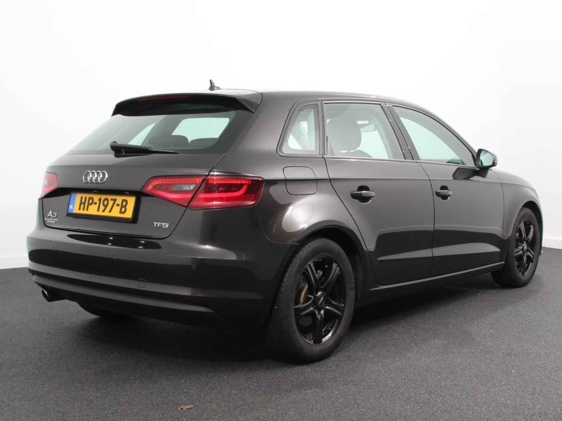 Audi A3 Sportback 1.2 TFSI S-Tronic Ambition Pro Line plus | Navigatie | Climate Control | Cruise Control | Parkeersensoren | Bluetooth | - 4/37