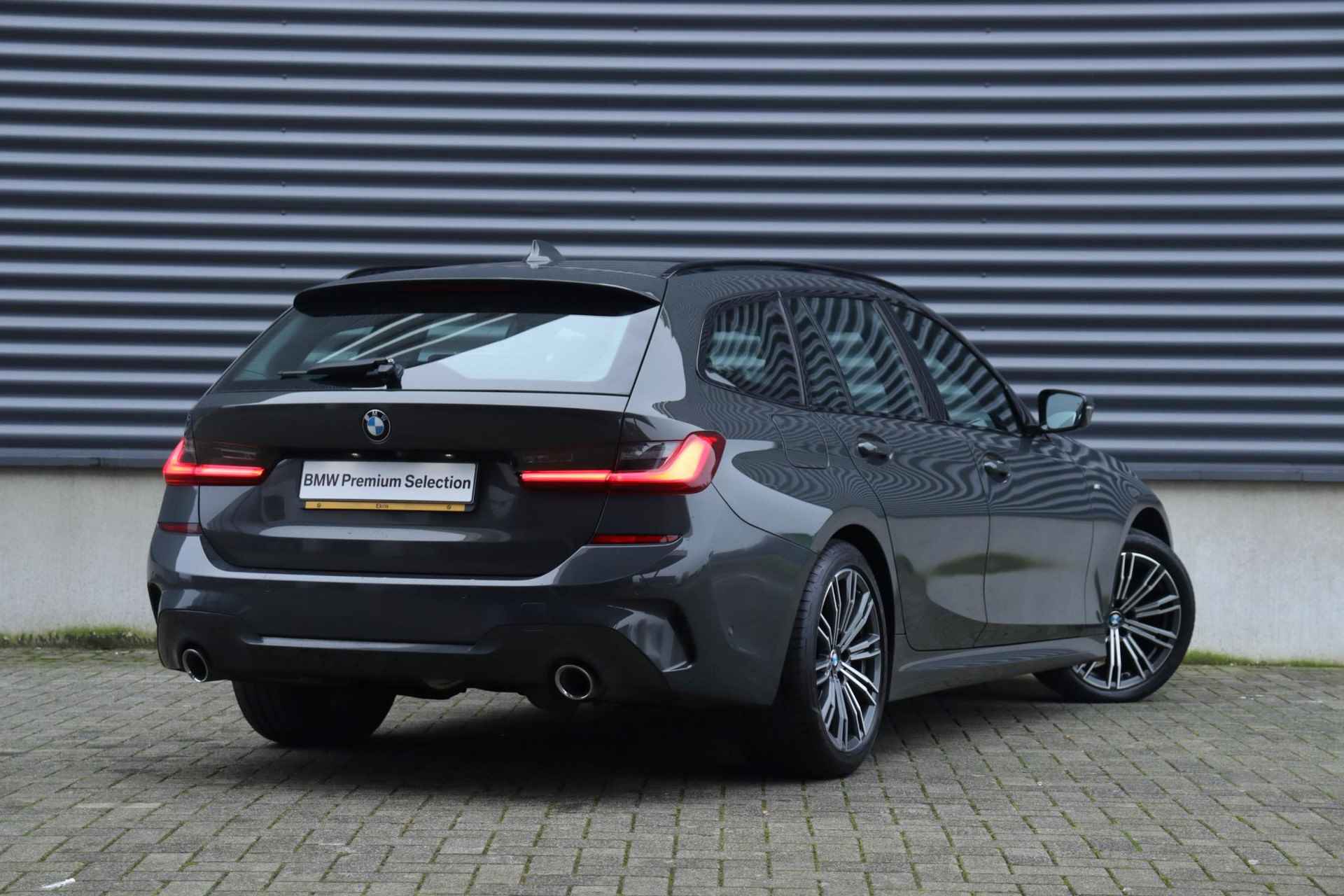 BMW 3-serie Touring 320d | High Executive | M Sportpakket | Trekhaak | Adaptive Cruise Control | Harman Kardon | Parking Assistant Plus | Driving Assistant | 18'' LMV - 2/40