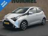 Toyota Aygo 1.0 VVT-i X-Cite - ORIGINEEL NEDERLANDSE AUTO - APPLE CARPLAY - CLIMATE CONTROL - 15 INCH LICHT METALEN VELGEN - ACHTERUITRIJCAMERA - LEDEREN STUUR - SNELHEIDSBEGRENZER - DAB RADIO