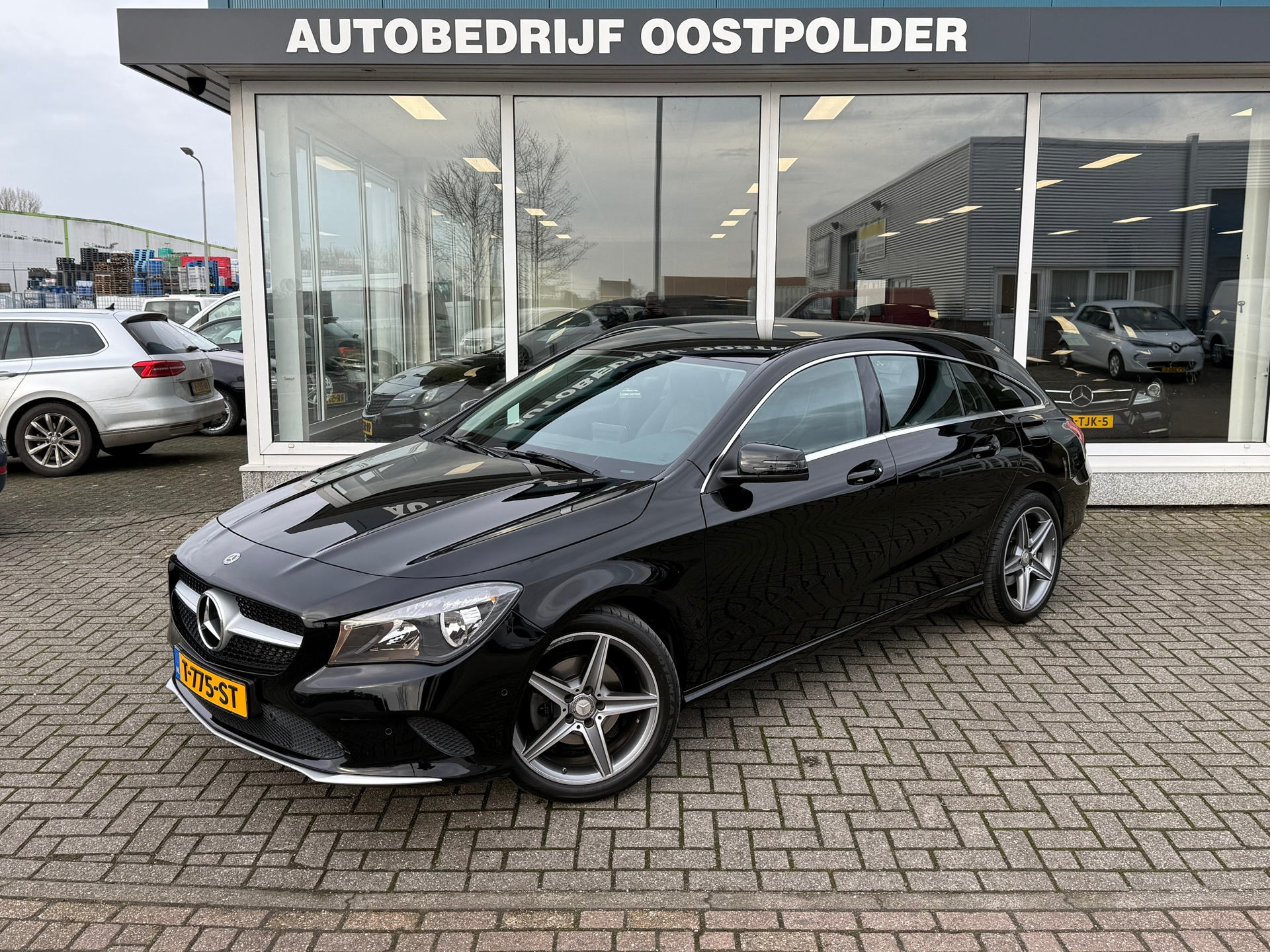 Mercedes-Benz CLA-klasse Shooting Brake 180 Business Solution