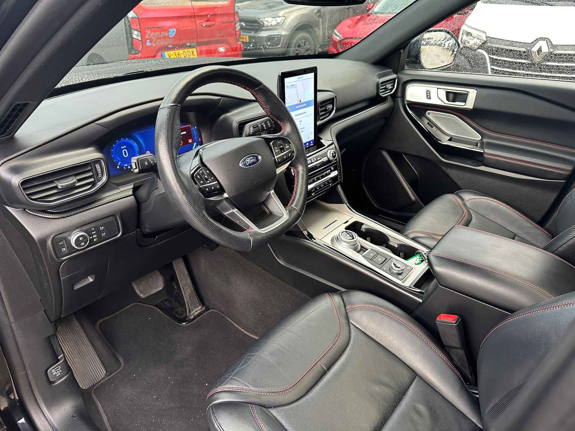 Ford Explorer 3.0 V6 EcoBoost PHEV ST-Line | Dealer onderhouden | Automaat | | Winter pack | Navigatie | Apple carplay & Android auto | B&O Audio | Adaptieve cruise control | Panorama dak | Privacy glass |20" Lichtmetalen velgen | Parkeersensoren V+A | - 18/45