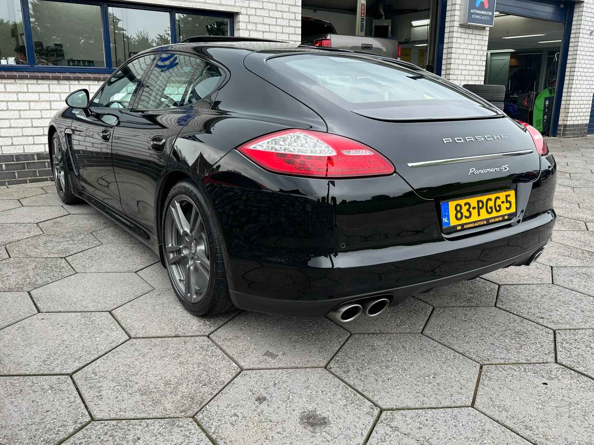 Porsche Panamera 4.8 4S|V8|Schuifdak|StoelV|Nieuwstaat|400PK|AUT7 - 11/35