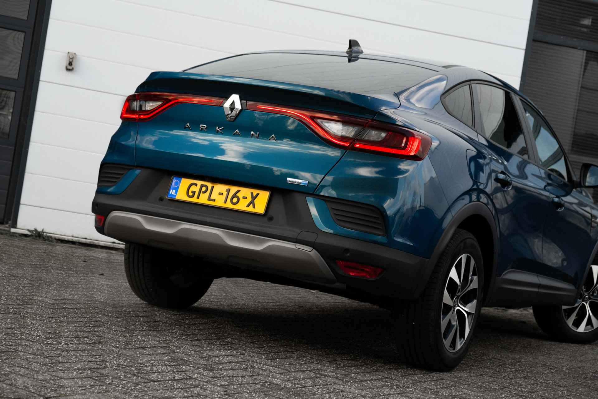 Renault Arkana 1.6 E-Tech hybrid 145 EVOLUTION | Camera achter | Bestuurdersstoel elektrisch bedienbaar | ECC | | incl. Bovag rijklaarpakket met 12 maanden garantie - 18/57