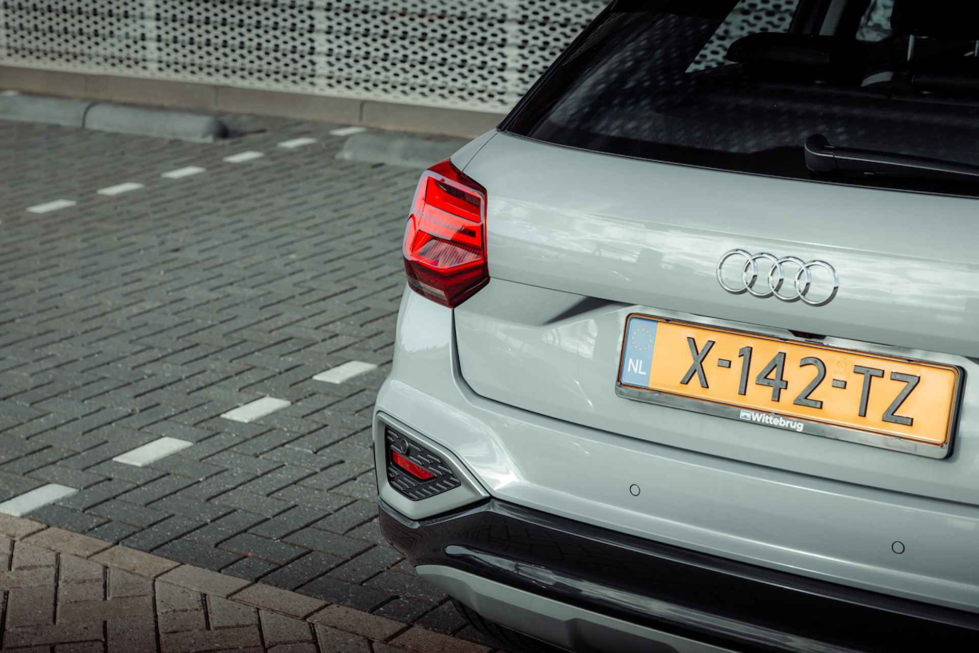 Audi Q2 35 TFSI 150pk s-tronic Advanced edition | Parking pakket | Camera | Adaptive cruise control | Stoelverwarming | Audi Sound - 12/30