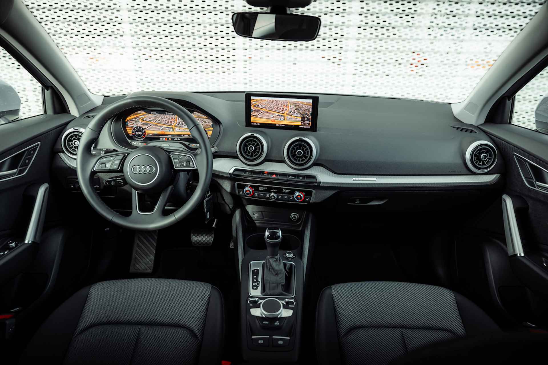 Audi Q2 35 TFSI 150pk s-tronic Advanced edition | Parking pakket | Camera | Adaptive cruise control | Stoelverwarming | Audi Sound - 15/30