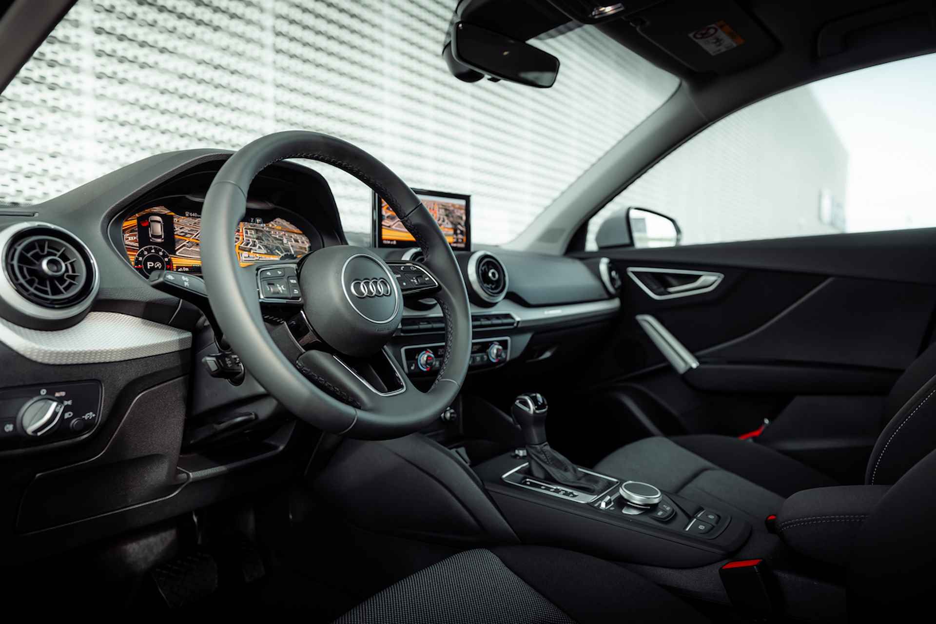 Audi Q2 35 TFSI 150pk s-tronic Advanced edition | Parking pakket | Camera | Adaptive cruise control | Stoelverwarming | Audi Sound - 17/30