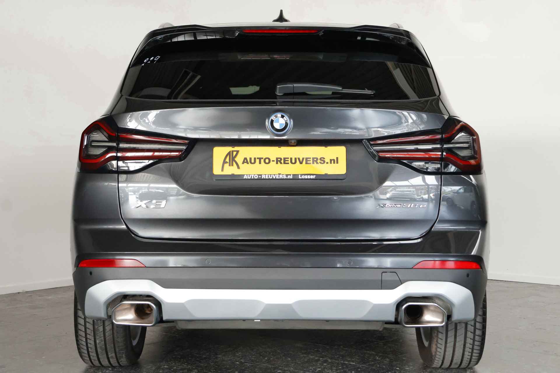 BMW X3 xDrive30e High Executive / Panorama / Leder / LED / HUD / Navi / CarPlay - 9/43