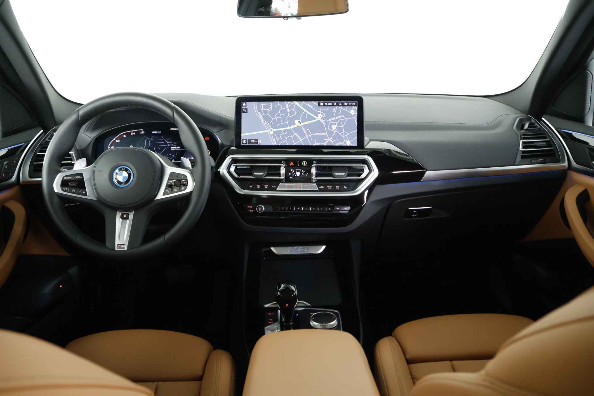 BMW X3 xDrive30e High Executive / Panorama / Leder / LED / HUD / Navi / CarPlay - 41/43