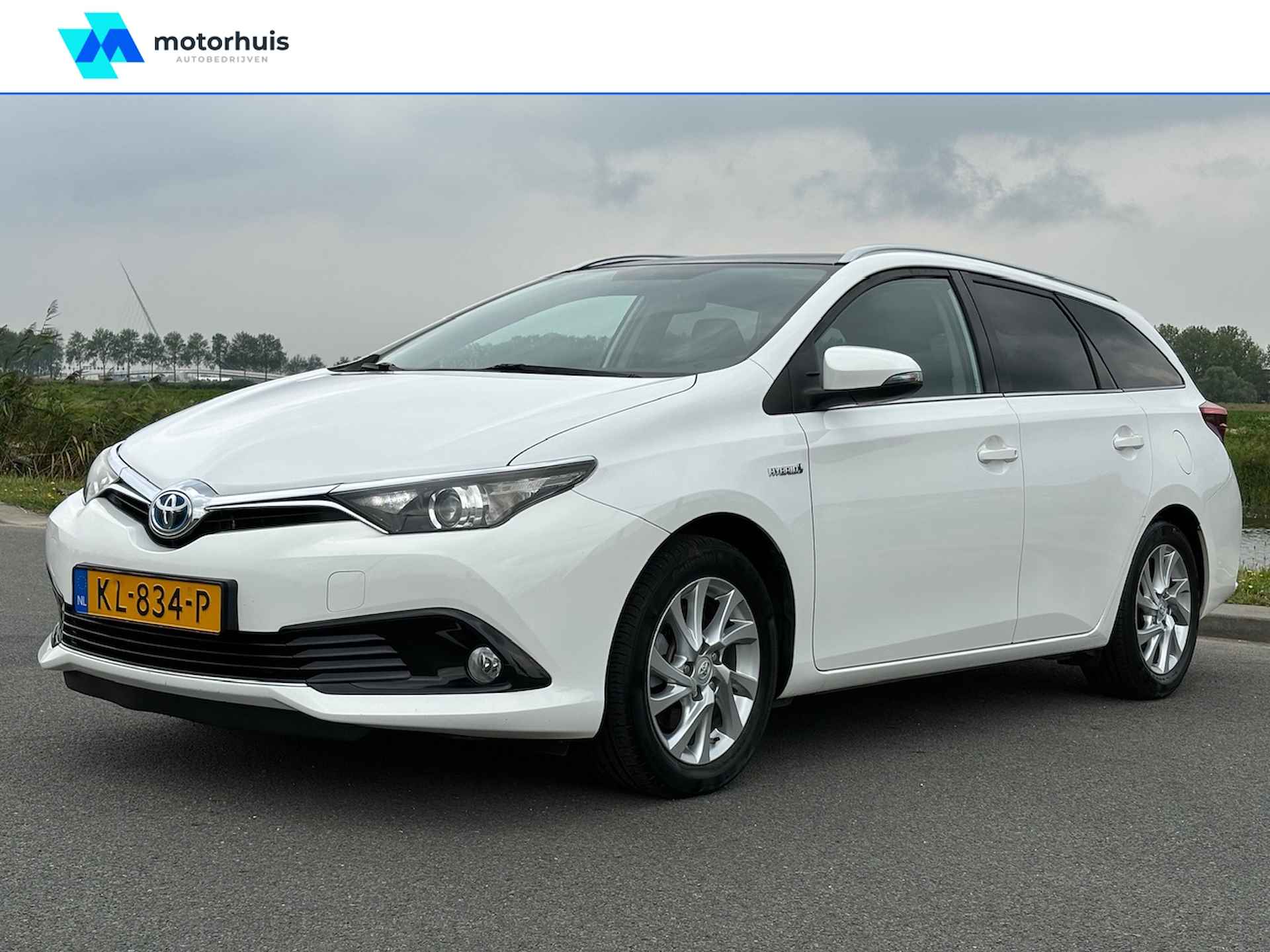 Toyota Auris | BUSINESS PLUS | HYBRID | AUTOMAAT | NAVI | CAMERA | - 1/27