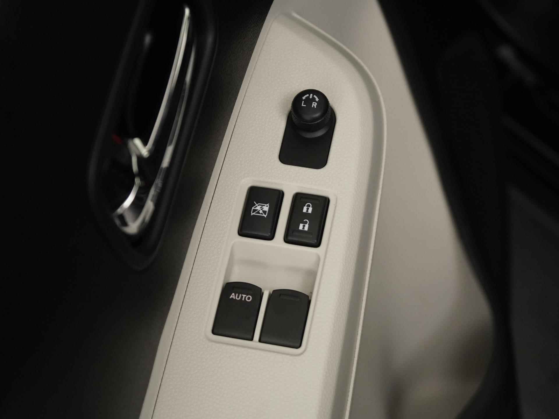 Suzuki Ignis 1.2 Select Automaat | Camera | Stoelverwarming | Lichtmetalen Velgen | FD | Zondag Open! - 31/32
