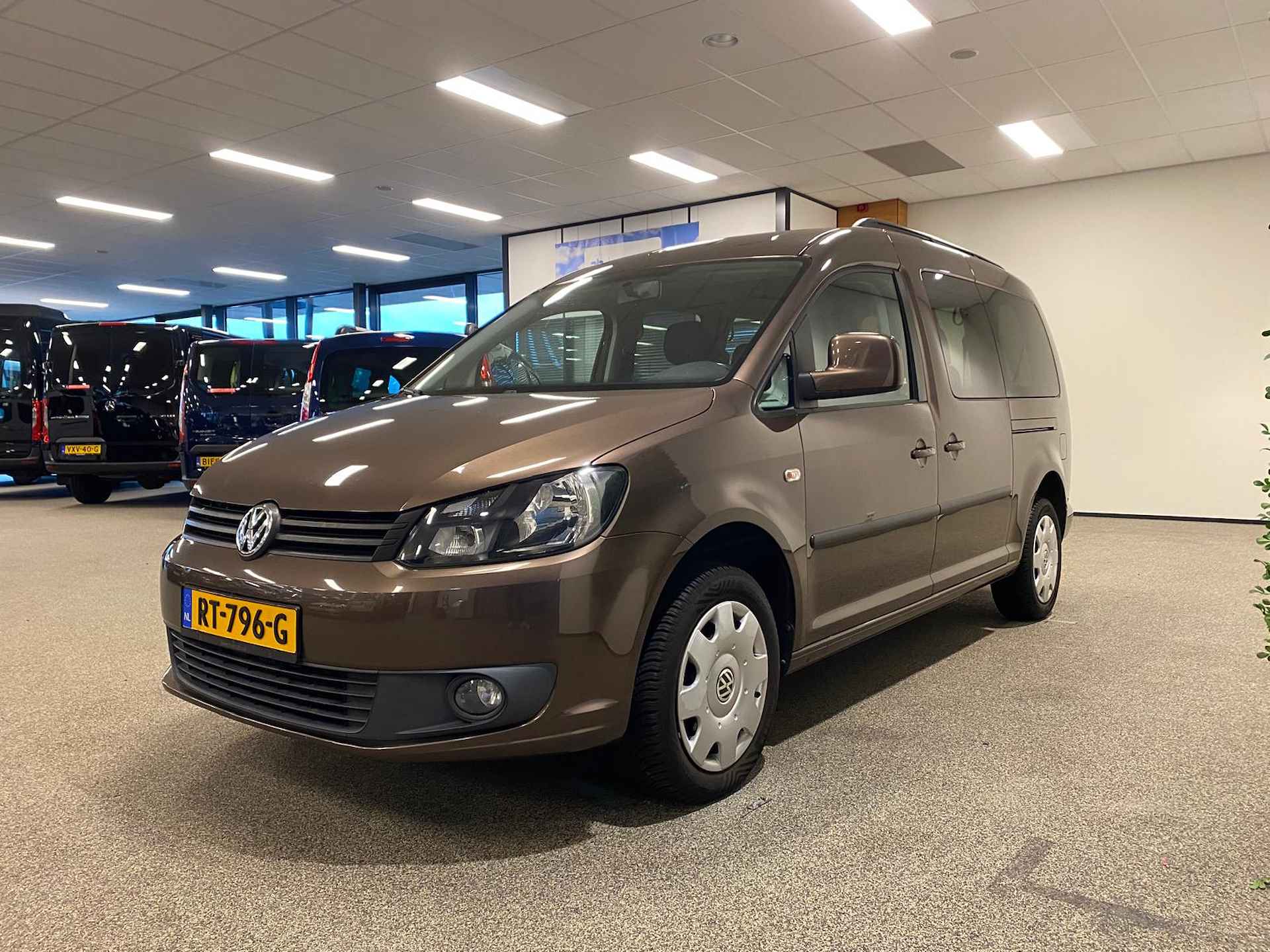 Volkswagen Caddy Maxi Rolstoelauto 5+1 of 7+0 - 19/31