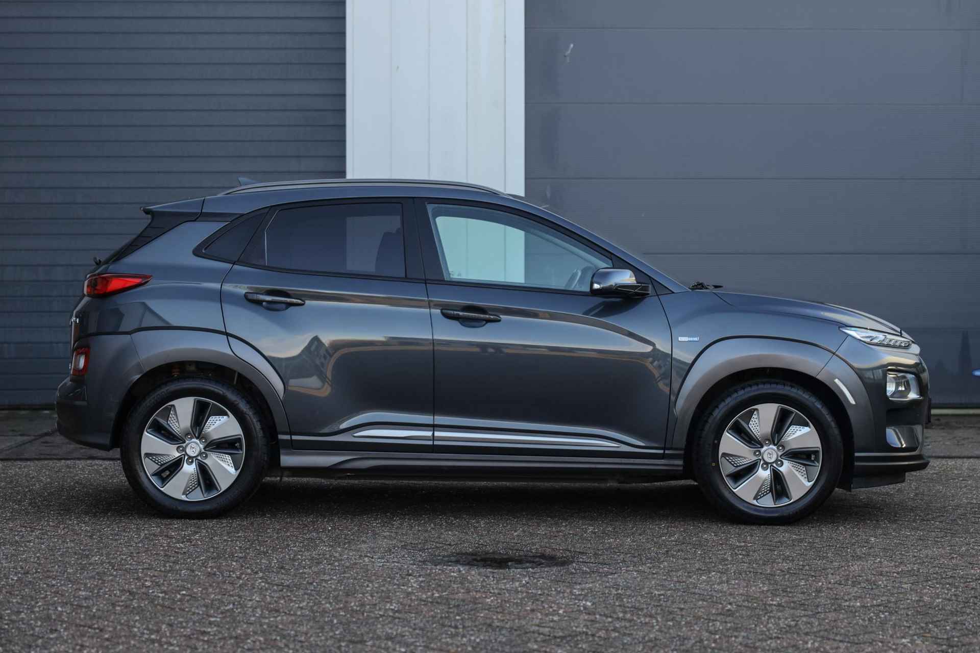 Hyundai Kona EV Premium 64 kWh ✅ Leder ✅ Carplay ✅ LED - 4/40