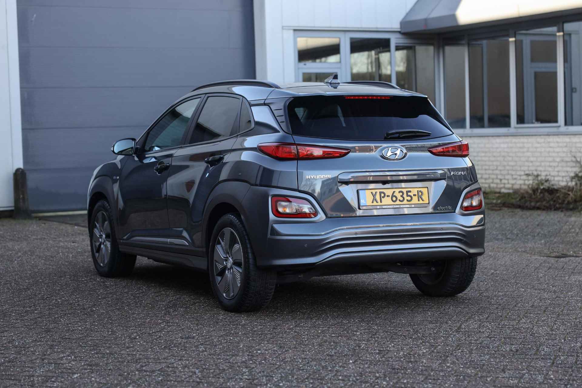 Hyundai Kona EV Premium 64 kWh ✅ Leder ✅ Carplay ✅ LED - 36/40