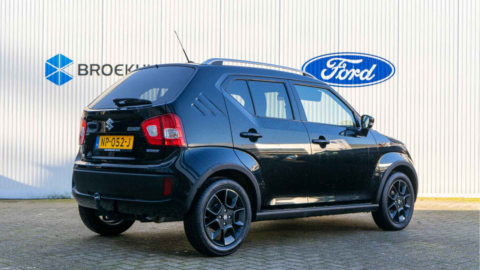 Suzuki Ignis 1.2 Stijl Smart Hybrid | Trekhaak | Navigatie | Keyless Entry | Stoelverwarming | Climate controle | Cruise Controle - 4/27