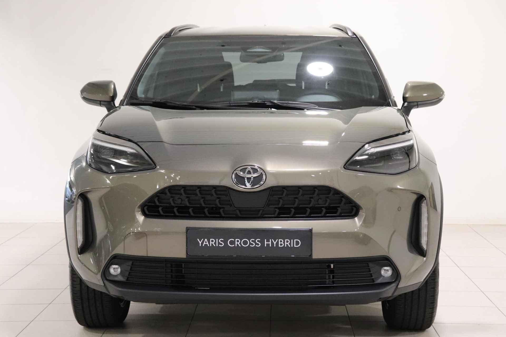 Toyota Yaris Cross 1.5 Hybrid 115 First Edition, Comfort Pack, BSM, Apple Carplay & Android Auto, Parkeersensoren voor & Achter, Stuur & Stoel verwarming - 33/41