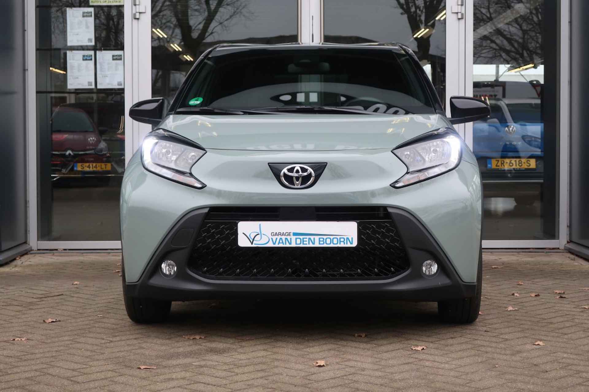 TOYOTA Aygo X 1.0 VVT-I S-CVT, Apple Carplay/ Android Auto, Airco, etc. - 2/31