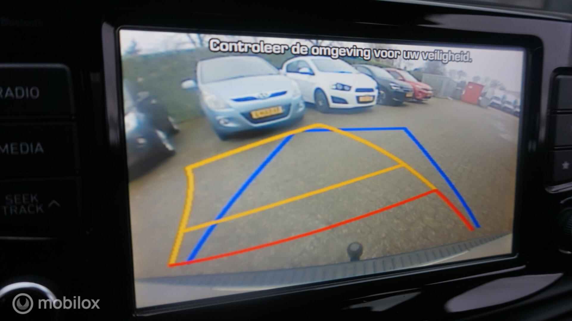 Hyundai i30 1.0 T-GDI Comfort 120pk Trekhaak | Navigatie | Achteruitrijcamera - 14/32