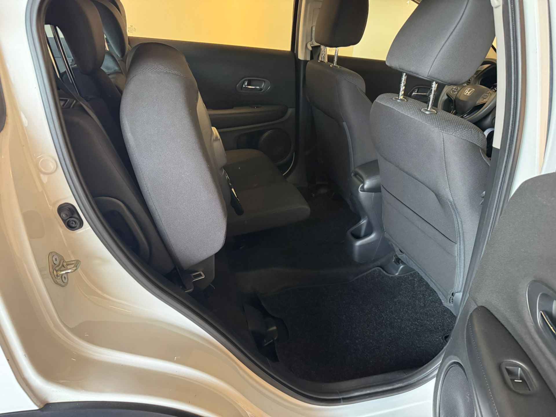 Honda HR-V 1.5 i-VTEC Comfort - 16/35