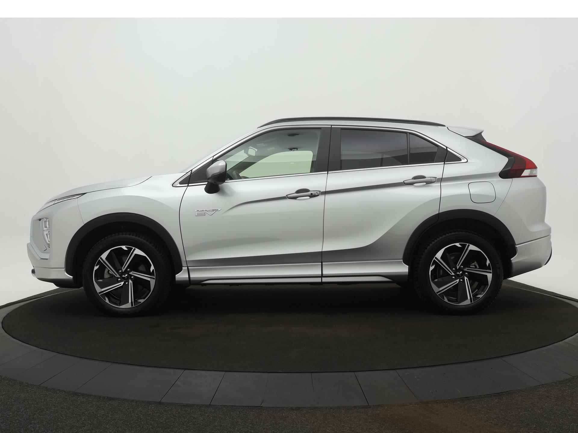 Mitsubishi Eclipse Cross 2.4 PHEV Business Intense+ - 2/34