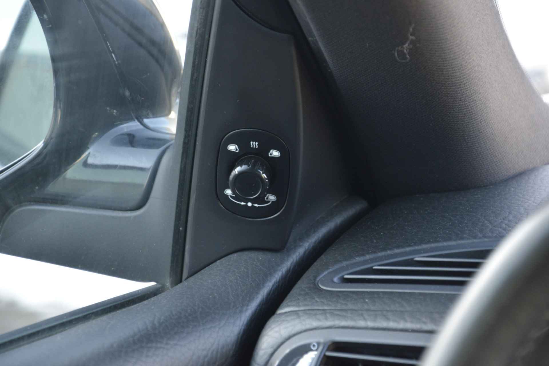 Porsche Cayenne 4.8 S Automaat | Memory seat | Navigatie | Leer | Stoel en stuurverwarming | Schuifdak | - 31/39