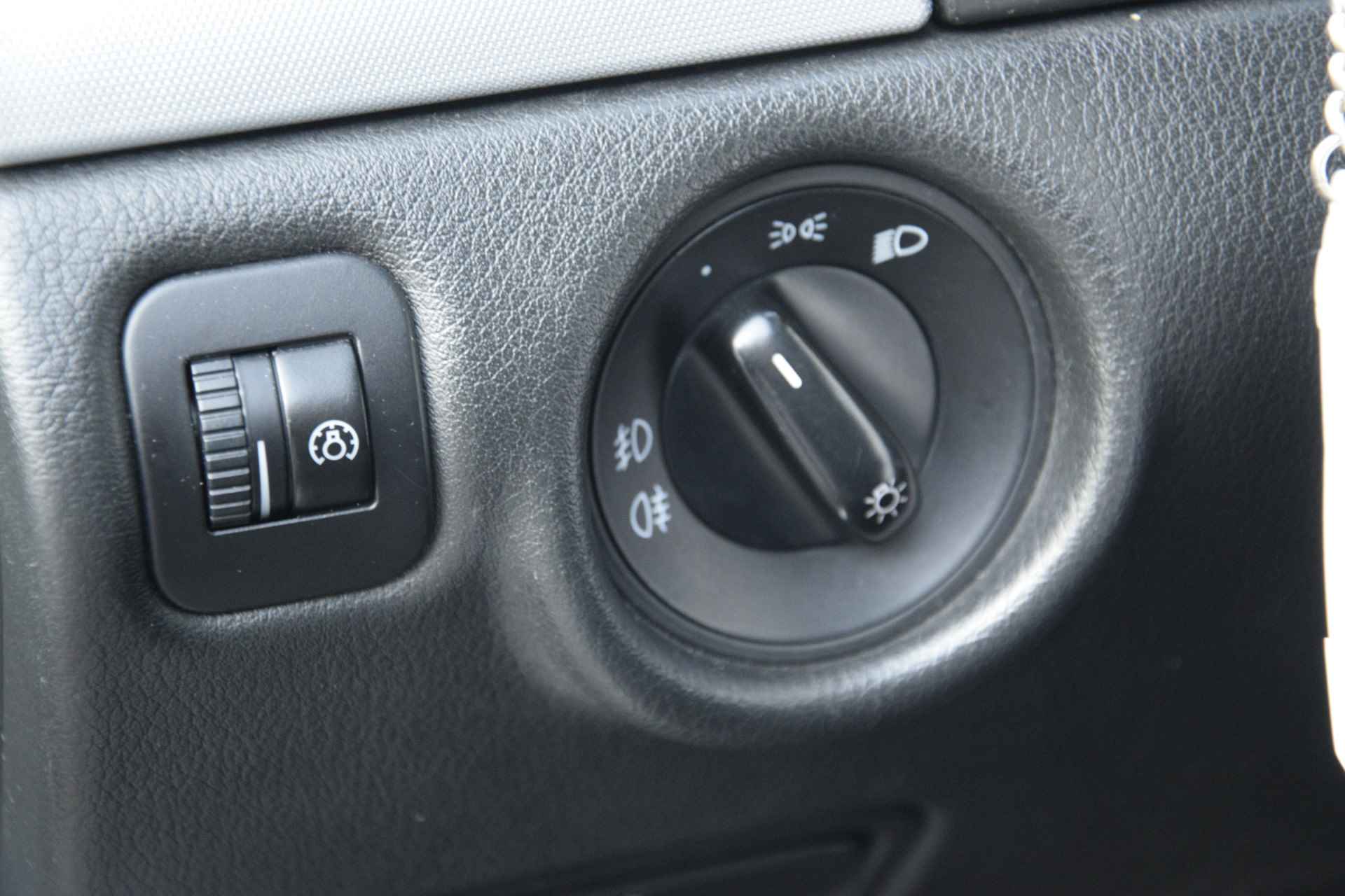 Porsche Cayenne 4.8 S Automaat | Memory seat | Navigatie | Leer | Stoel en stuurverwarming | Schuifdak | - 32/39