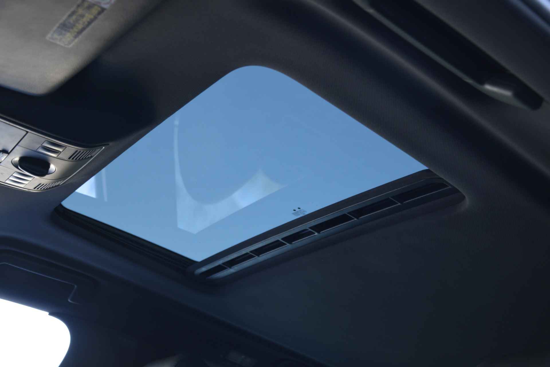 Porsche Cayenne 4.8 S Automaat | Memory seat | Navigatie | Leer | Stoel en stuurverwarming | Schuifdak | - 36/39