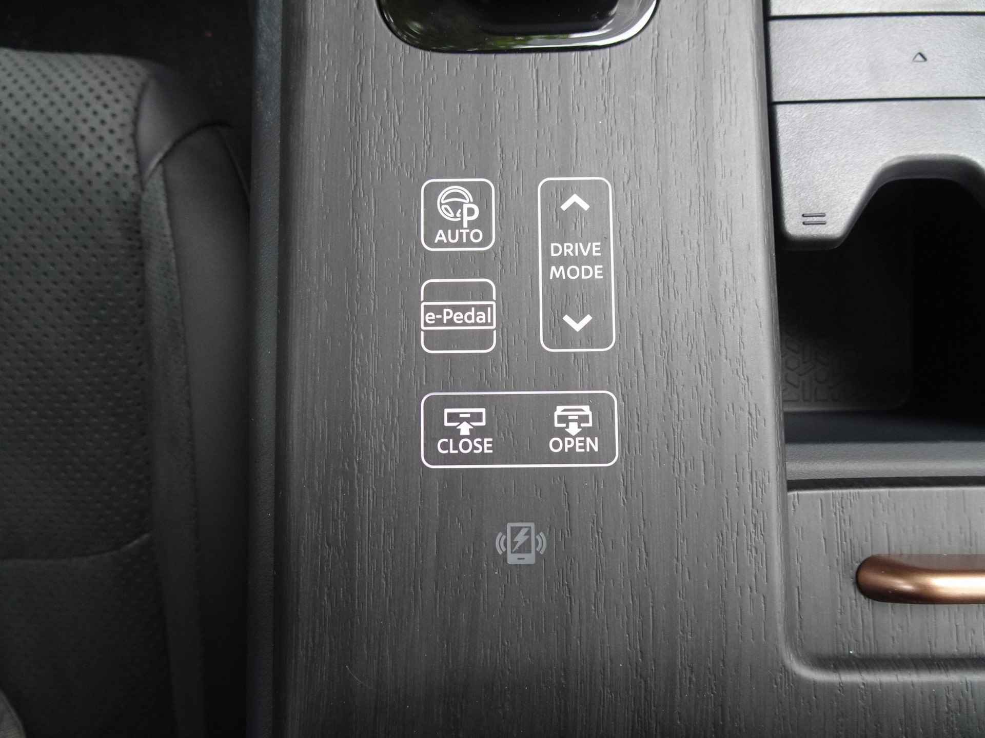 Nissan Ariya Evolve 66 kWh | € 8.000,= VOORRAAD KORTING | PRO-PILOT | ECO LEDER/ALCANTARA BEKLEDING | - 23/34