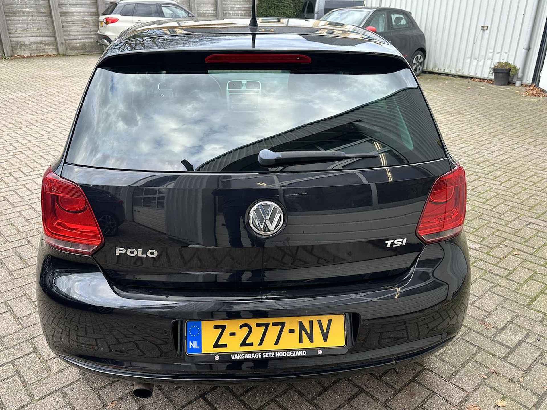 Volkswagen Polo 1.2 TSI TRENDLINE/PANO DAK!/RIJKLAAR!! - 5/25