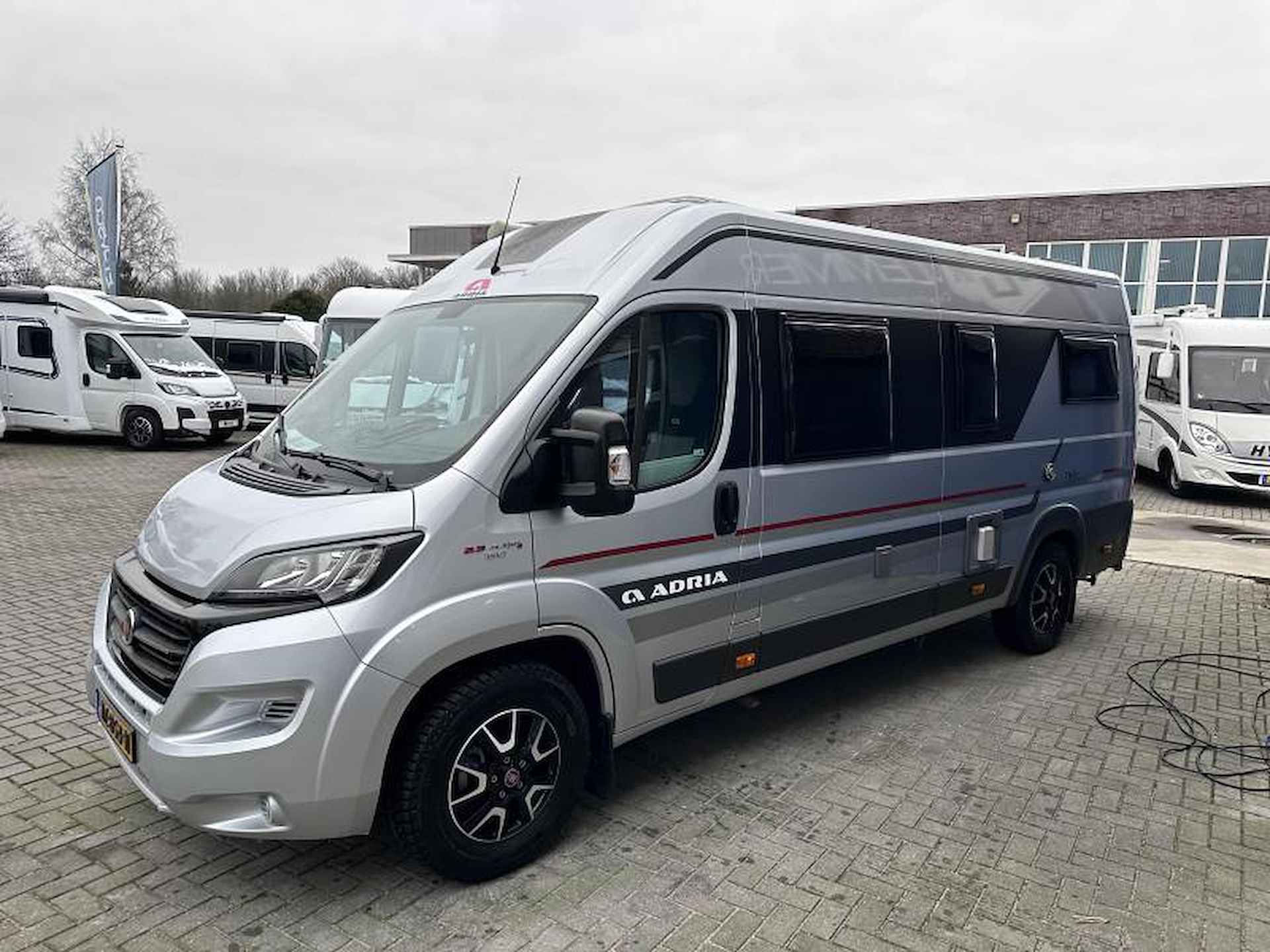 Adria Twin 640 SLX automaat en zeer compleet - 5/25