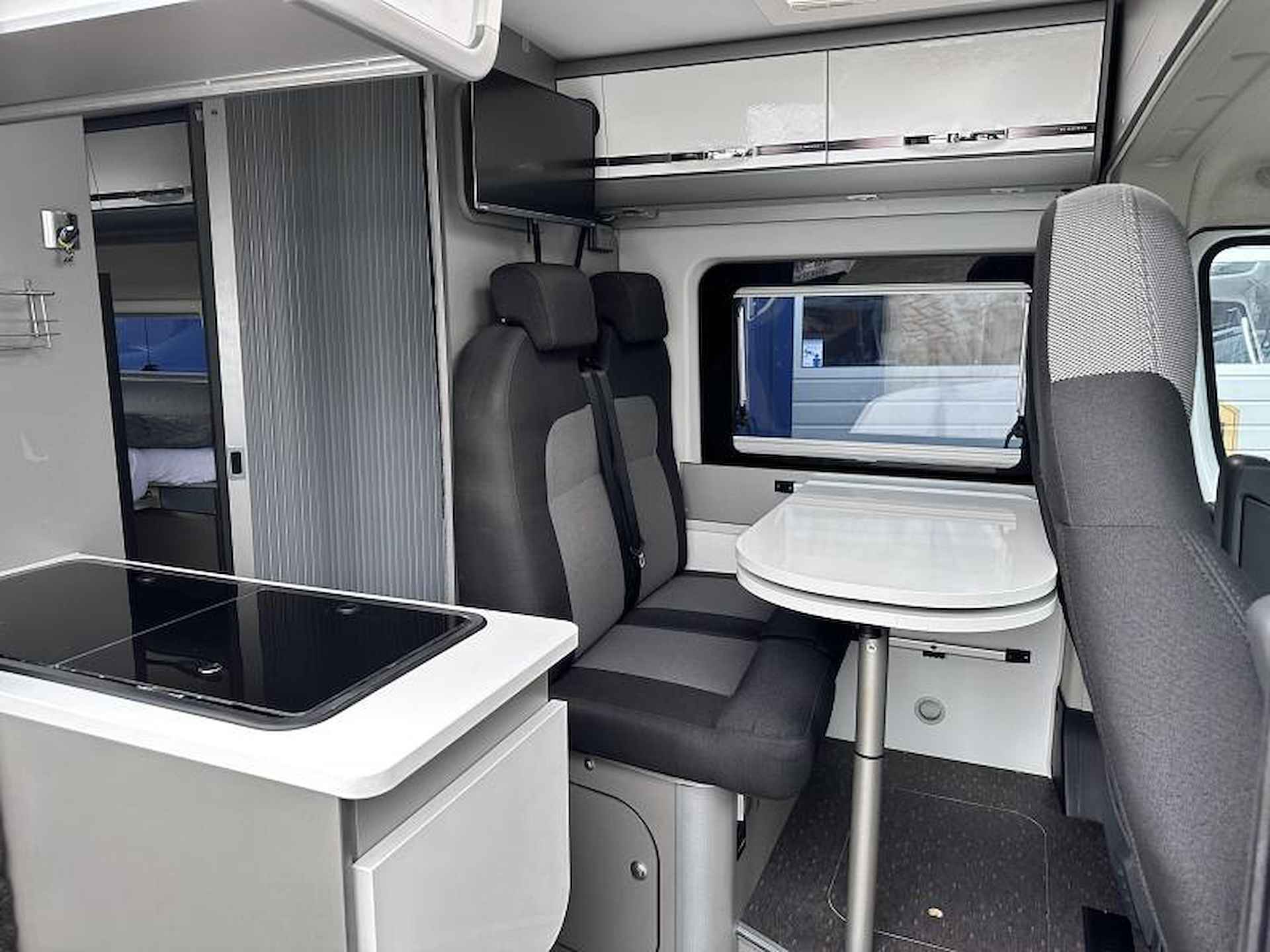 Adria Twin 640 SLX automaat en zeer compleet - 10/25