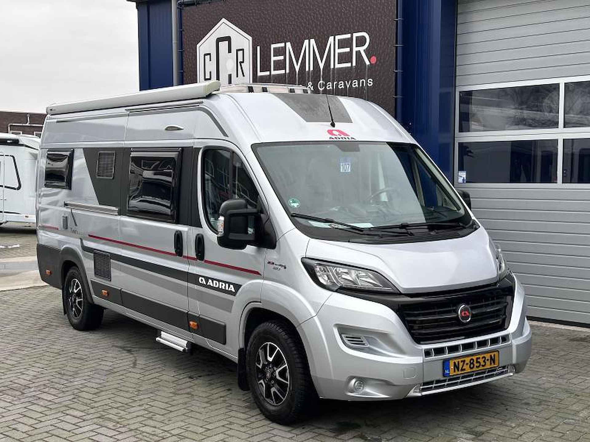 Adria Twin 640 SLX automaat en zeer compleet - 25/25