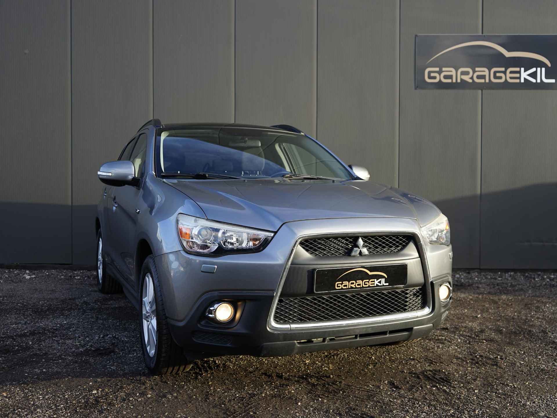 Mitsubishi ASX 1.6 Intense ClearTec Pano dak / 17'' LM velgen / PDC /  Climate control / Orig. NL - 4/28