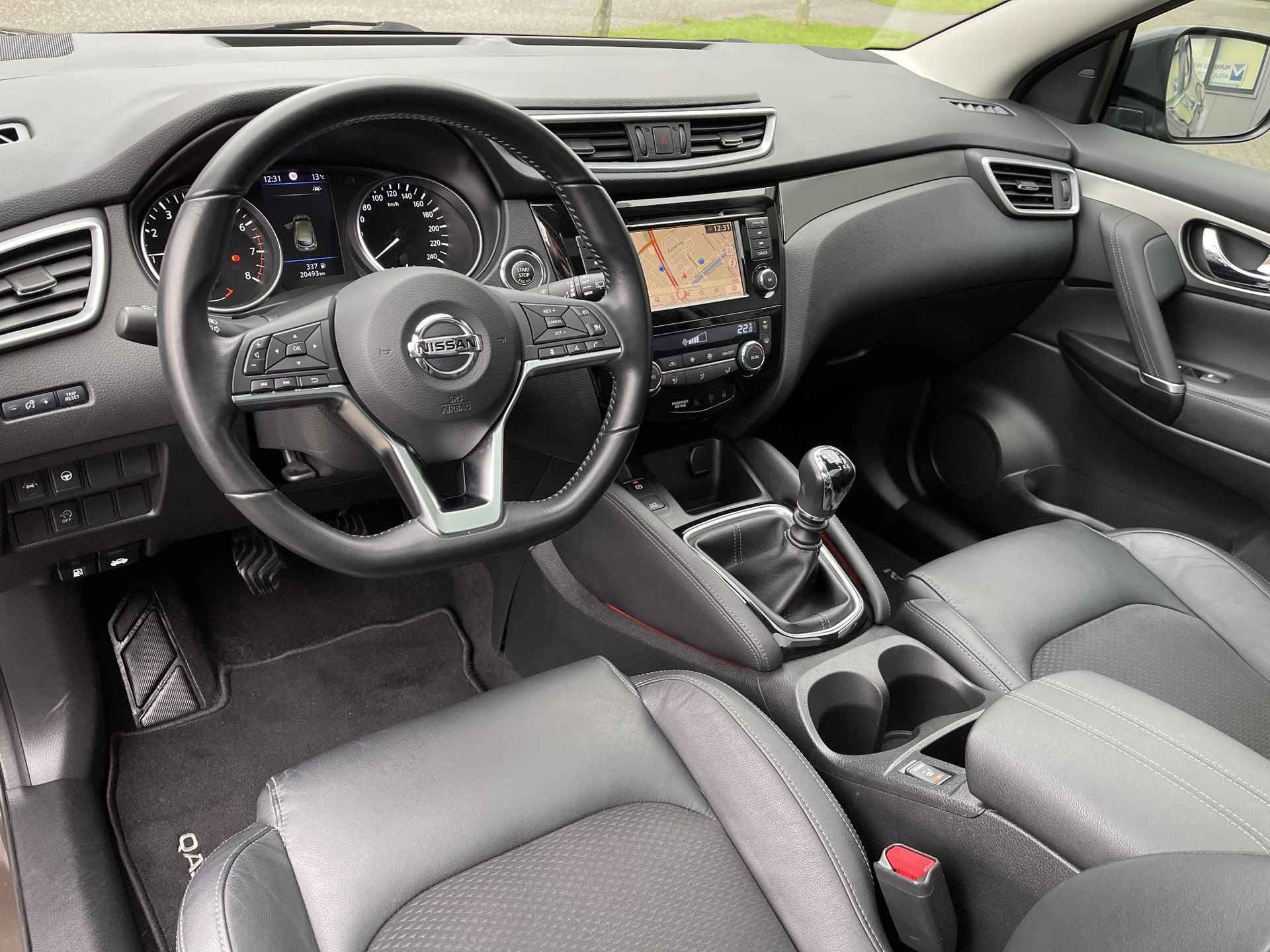 Nissan Qashqai 1.3 DIG-T Tekna | Panoramadak | Apple Carplay/Android Auto | Adapt. Cruise Control | 360° Camera | LED Koplampen | Stoelverwarming | Rijklaarprijs! - 10/26